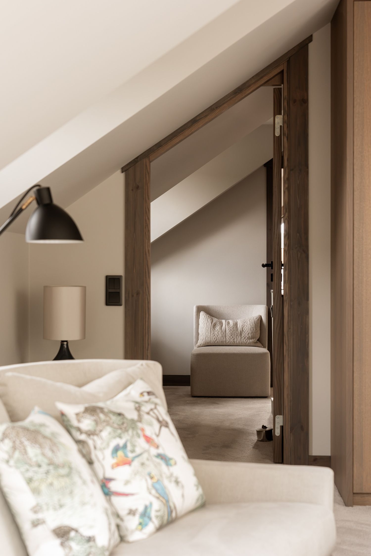 Doorway into the bedroom suite