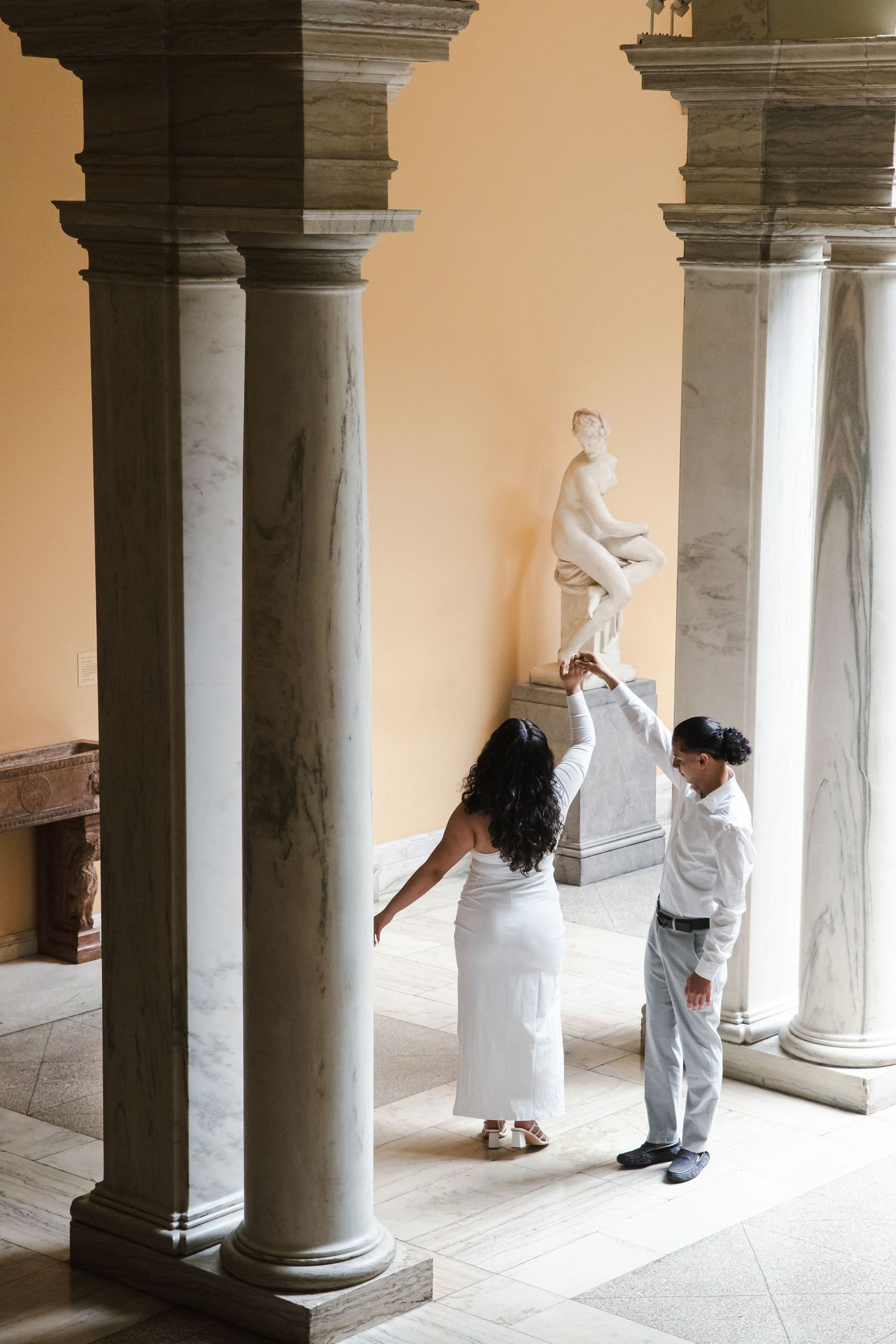 Fotógrafo de parejas en Baltimore, Maryland con 5 estrellas
Timeless couples portraits by a 5-star Baltimore photographer