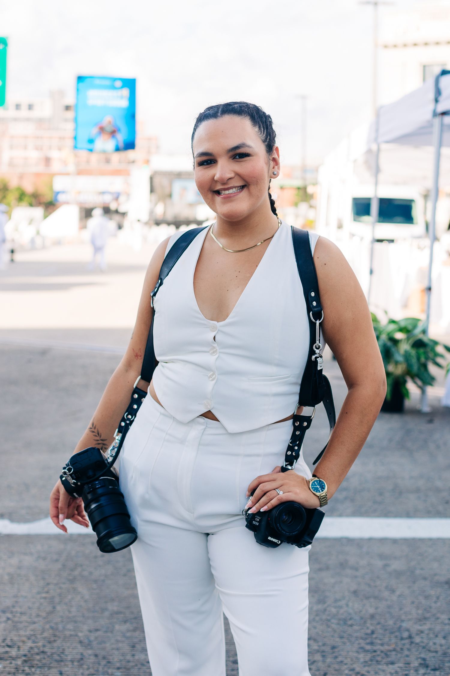 Bilingual DMV-based branding photographer capturing authentic visuals for women-owned businesses