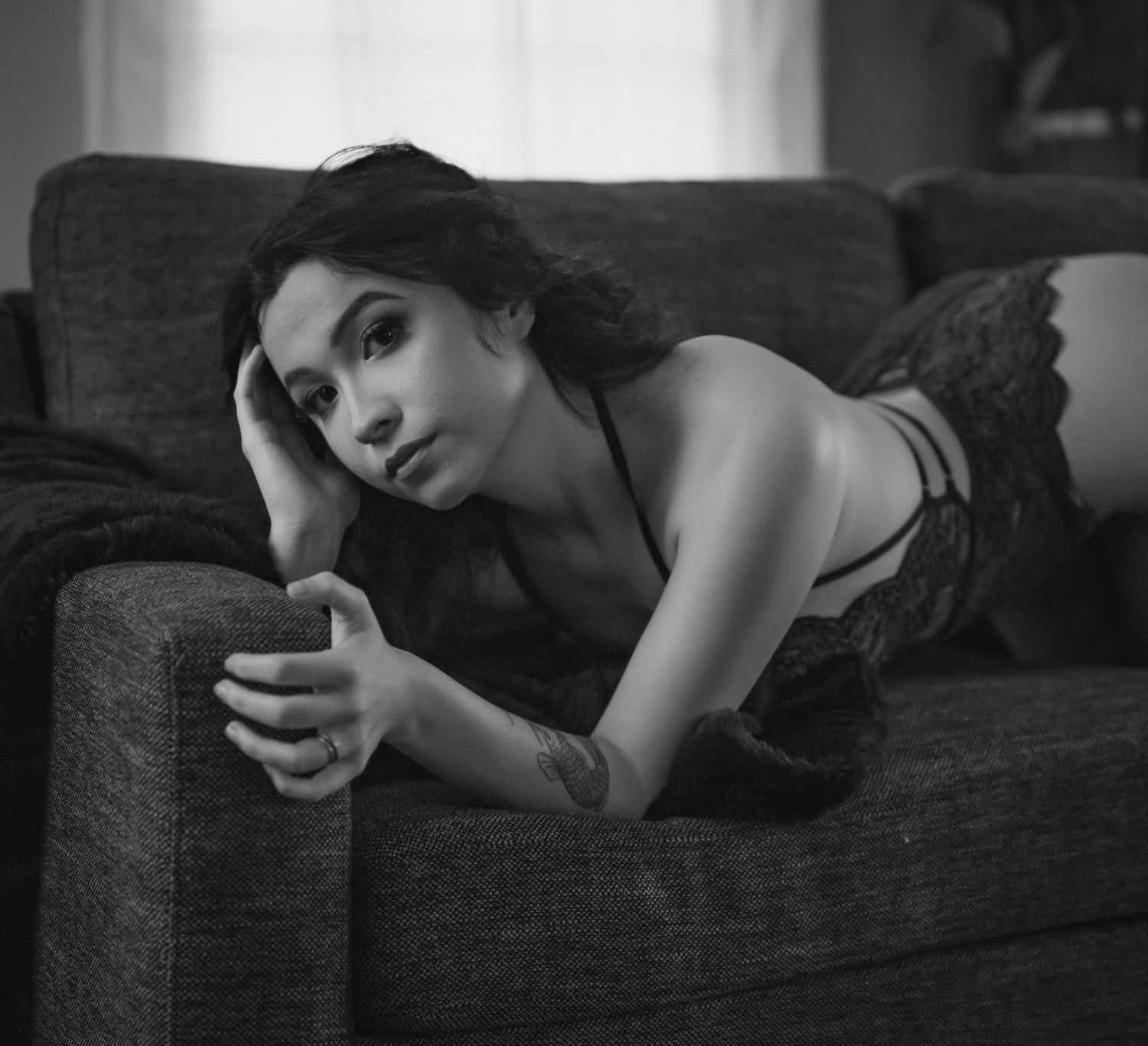 Luxury Boudoir Photographer serving Lancaster PA Reading York Harrisburg Allentown Philadelphia Baltimore MD Bel Air Elkton Wilmington DE