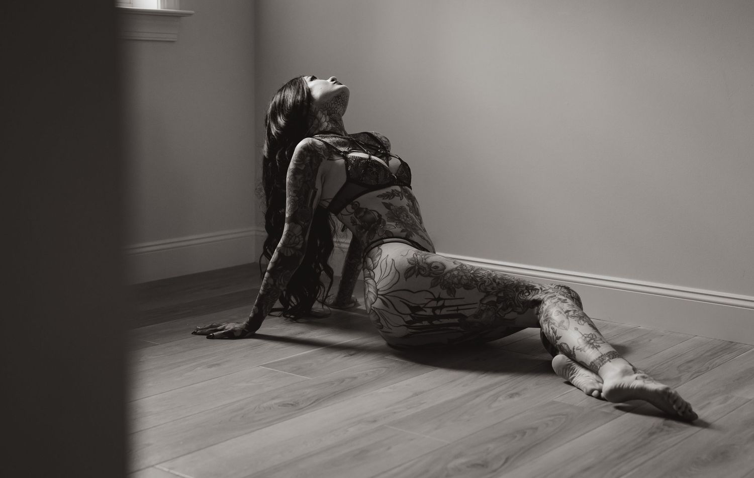 Boudoir photography luxury boudoir photographer services intimate portrait near me central pa boudoir photoshoot prices professional studio