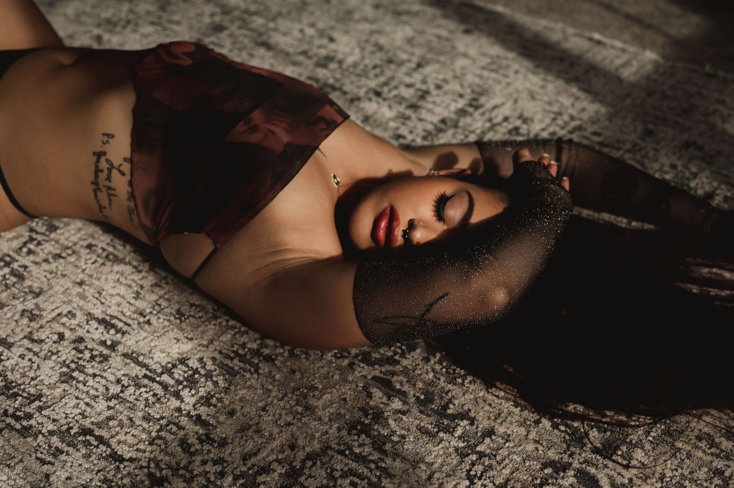Luxury professional boudoir photography near Allentown PA rune&rook photographer and private studio serving central pa men women couples