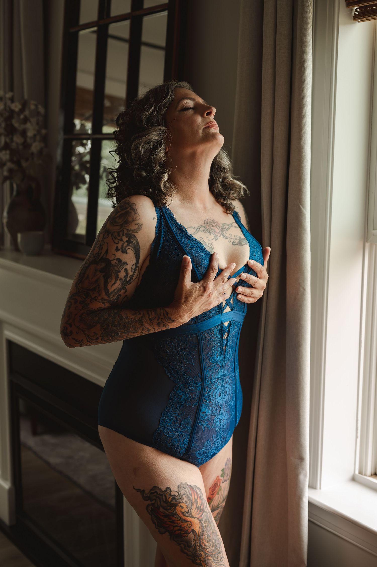 Boudoir photographer near me luxury photoshoot intimate portraits lancaster philadelphia baltimore allentown  bel air photography women