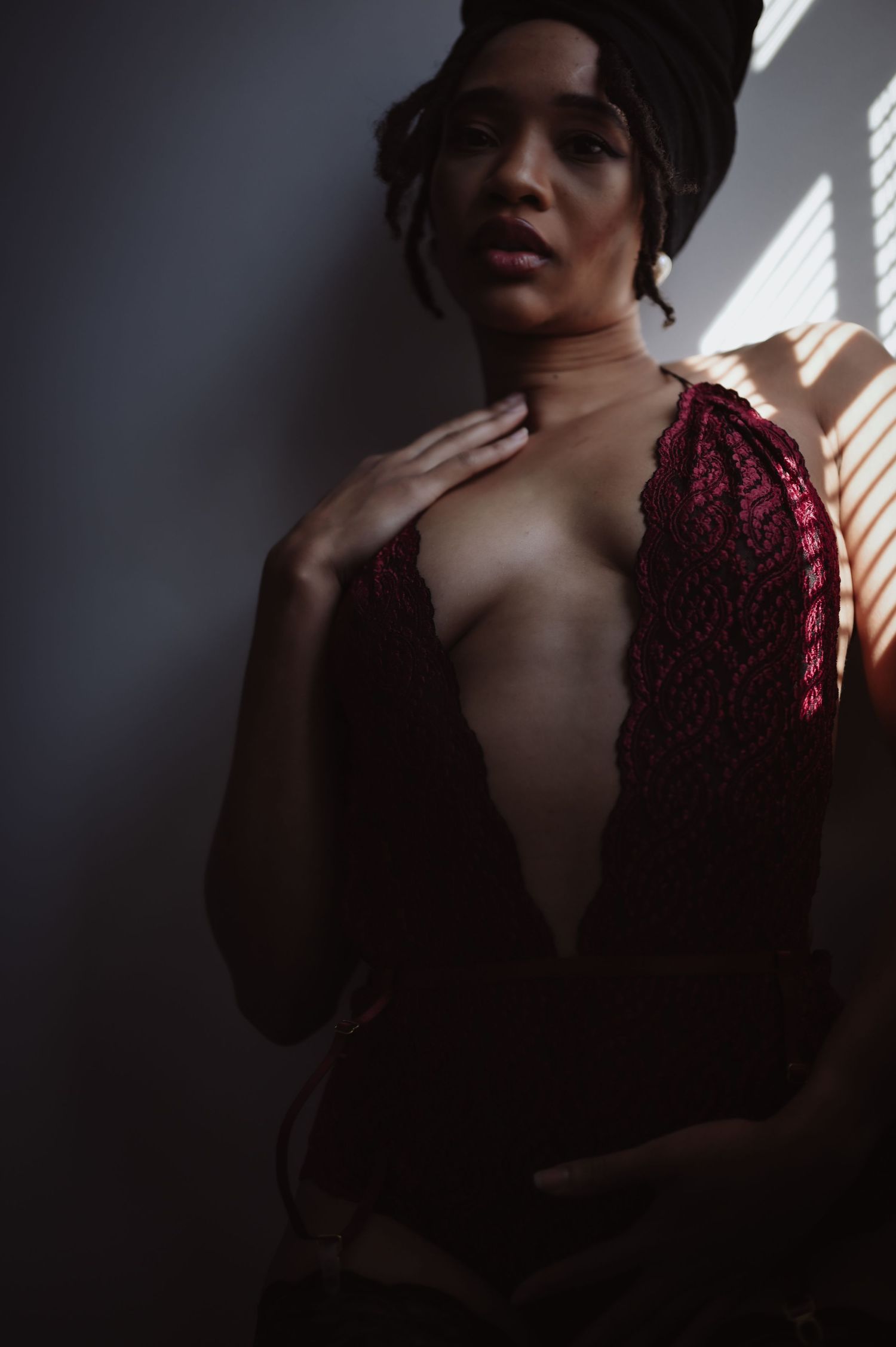 Luxury Boudoir Photographer serving Lancaster PA Reading York Harrisburg Allentown Philadelphia Baltimore MD Bel Air Elkton Wilmington DE