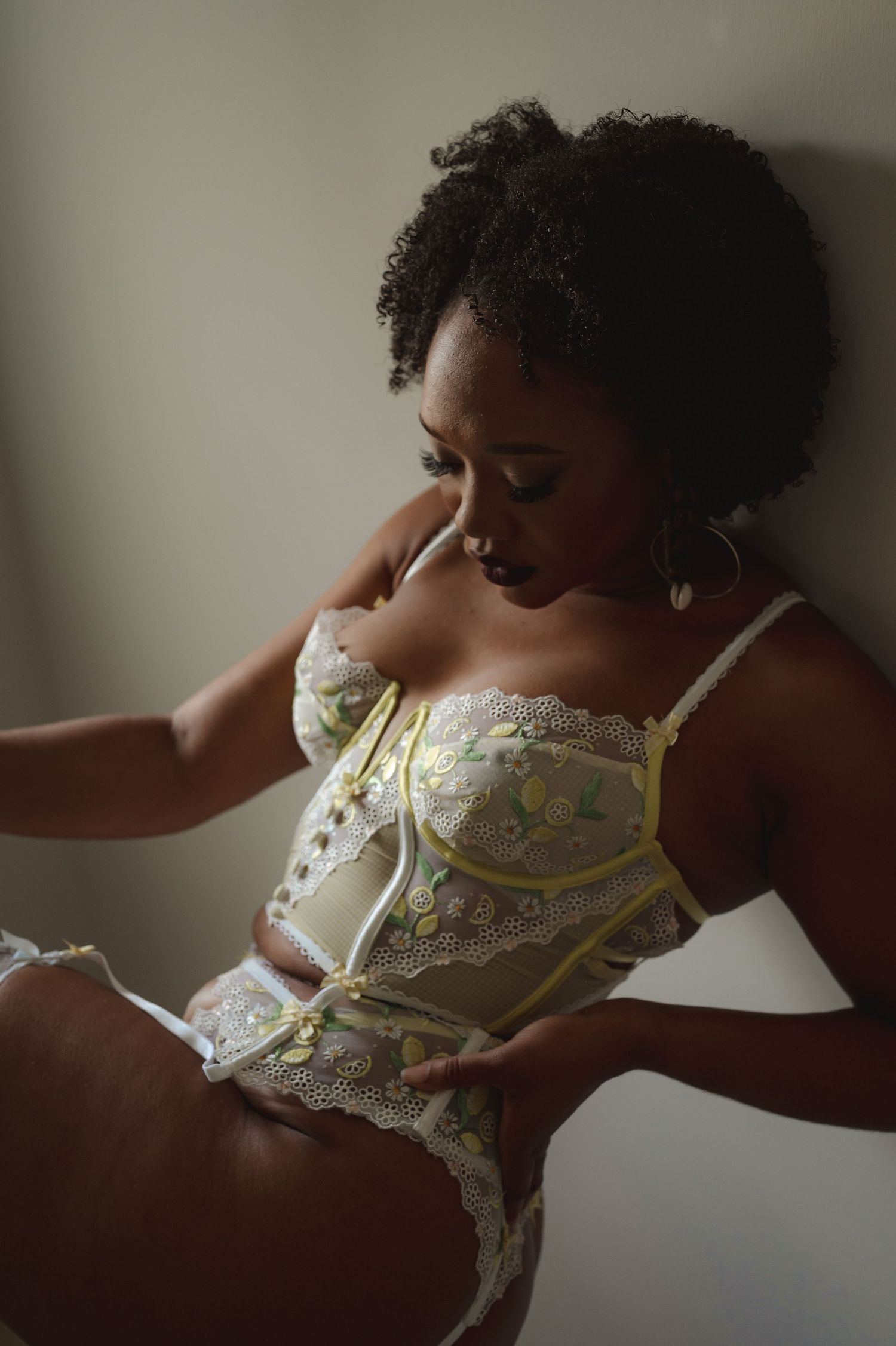Boudoir photography central pa boudoir photographer near me intimate portrait photoshoot professional boudoir photography lancaster pa