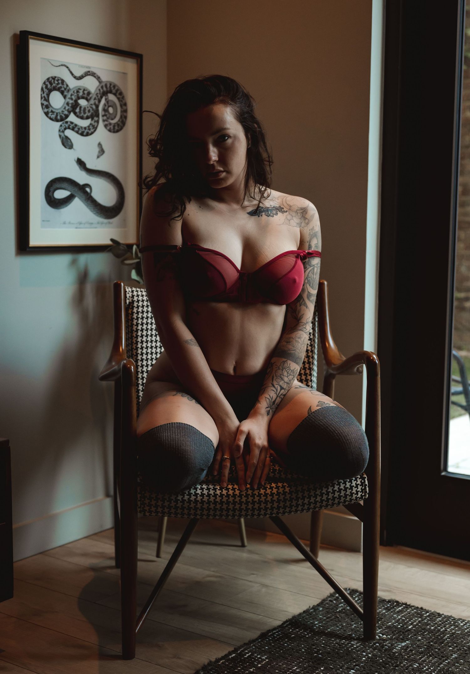 Professional women’s boudoir photographer in Lancaster, PA. Rune & Rook creates elegant, empowering portraits in a private studio.