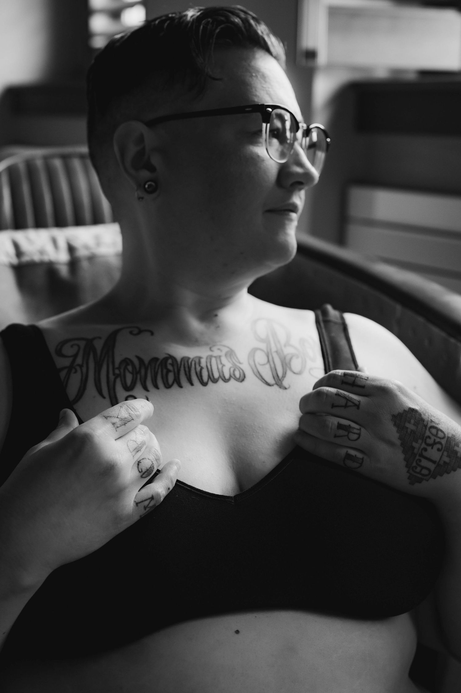 Luxury Boudoir Photographer serving Lancaster PA Reading York Harrisburg Allentown Philadelphia Baltimore MD Bel Air Elkton Wilmington DE