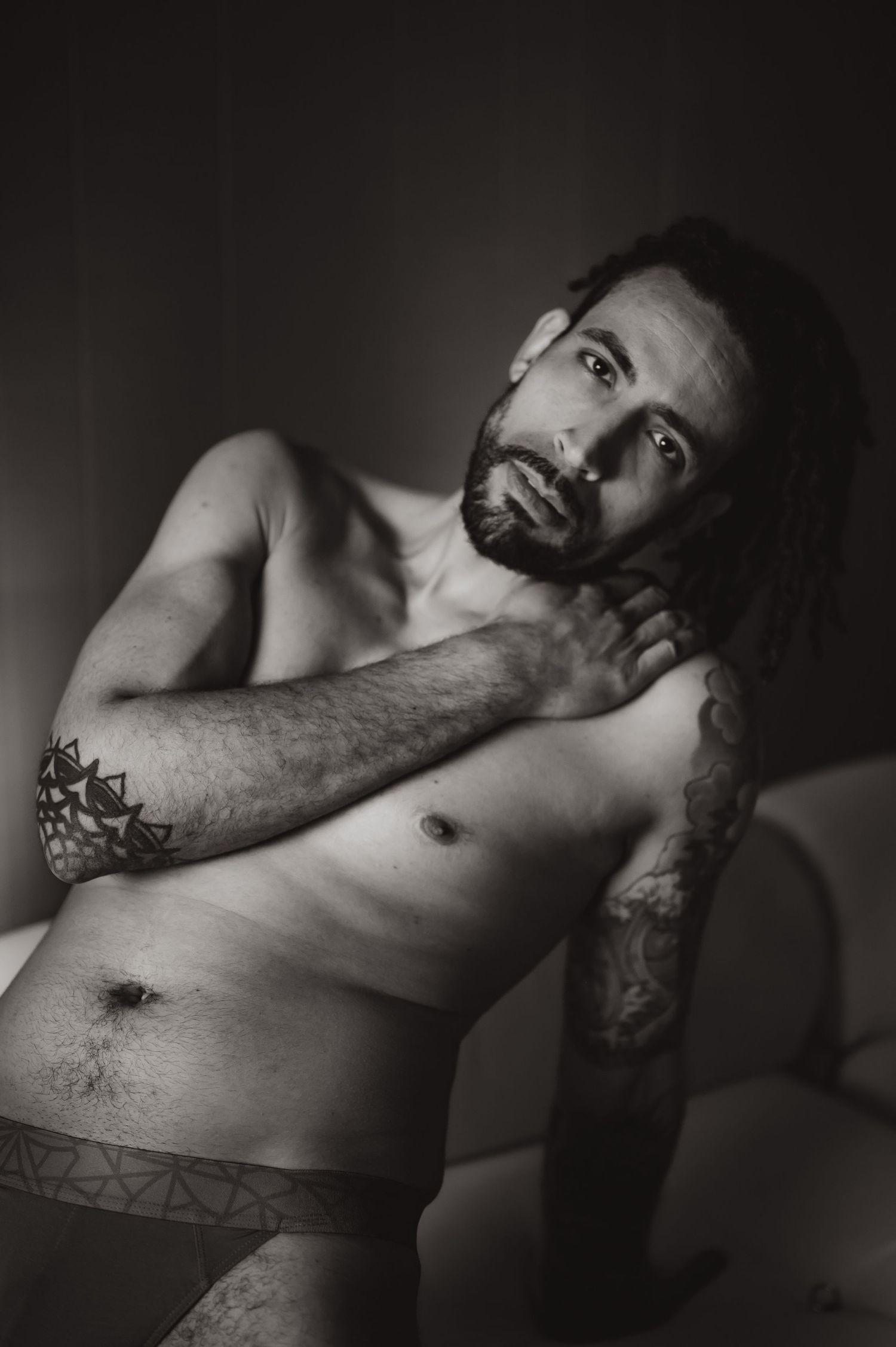 Professional mens boudoir photos near me boudoir photographer lancaster pa boudoir photography central pa photoshoot intimate portraits