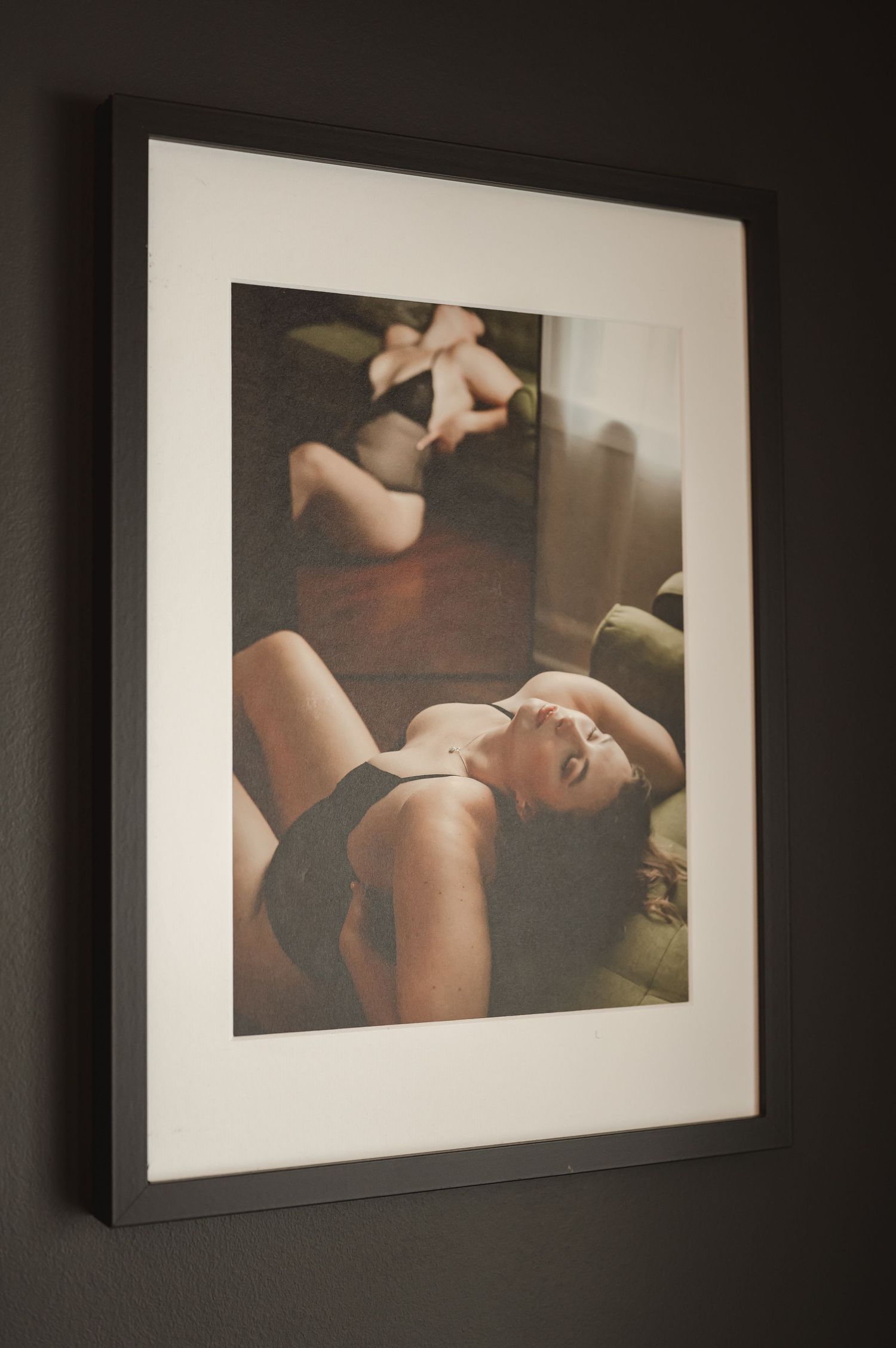 Boudoir photo products, photobook, albums professional boudoir photographer lancaster pa intimate portraits private studio