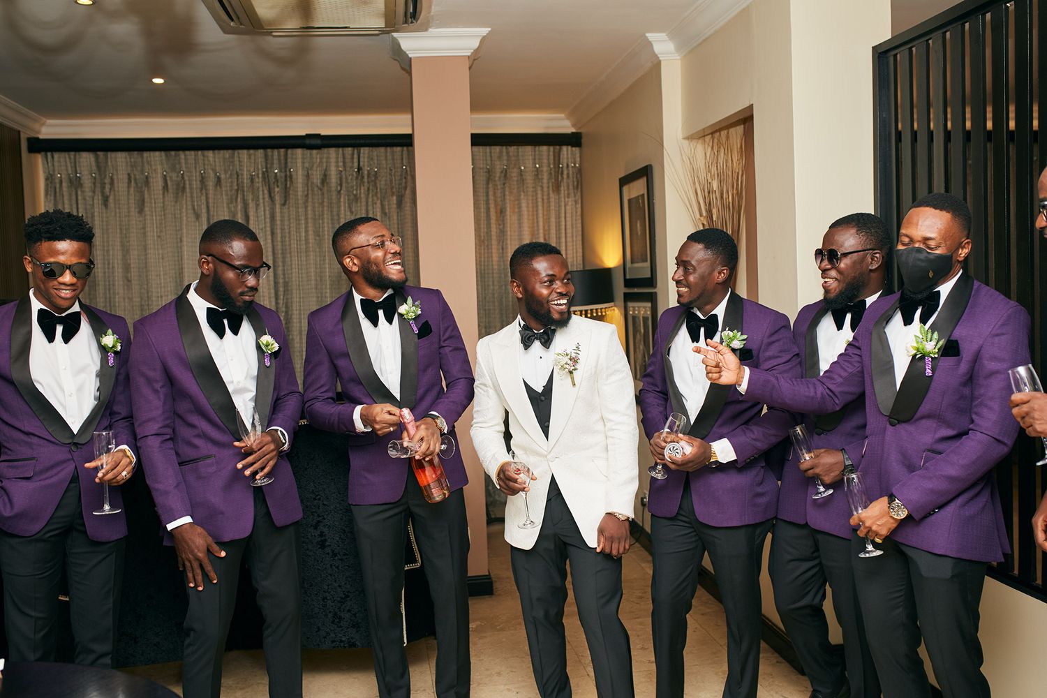 Timeless wedding photographs, thoughtfully captured.