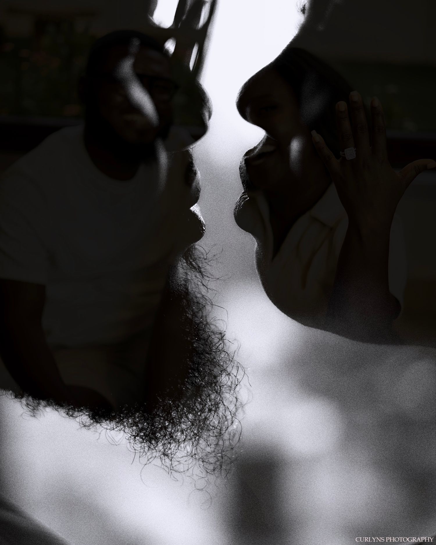 Timeless wedding photographs, thoughtfully captured.