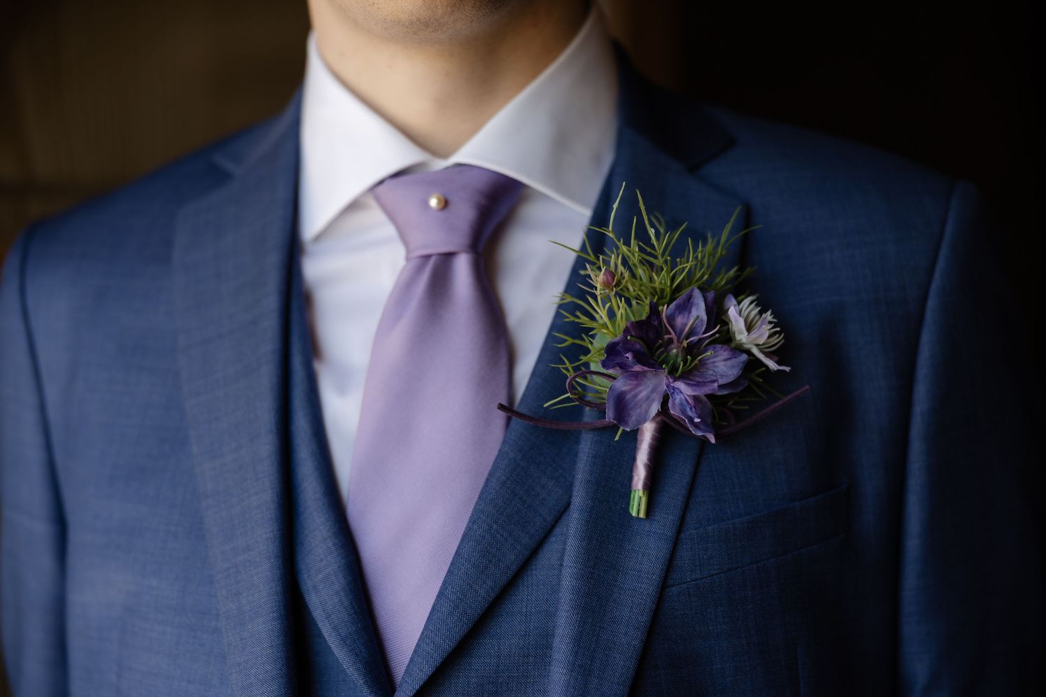 Groom getting ready. Destination wedding in Spain