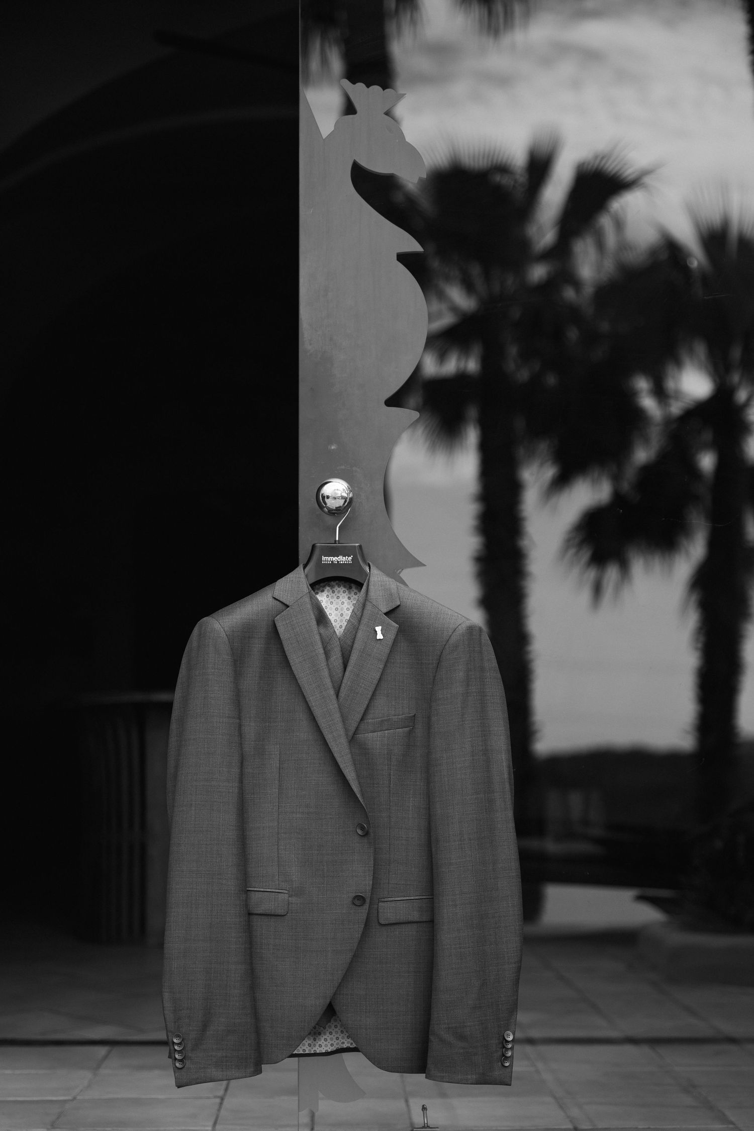 Groom getting ready. Destination wedding in Spain