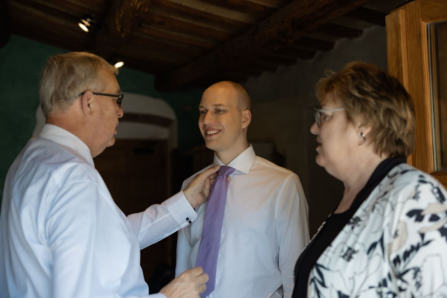 Groom getting ready. Destination wedding in Spain