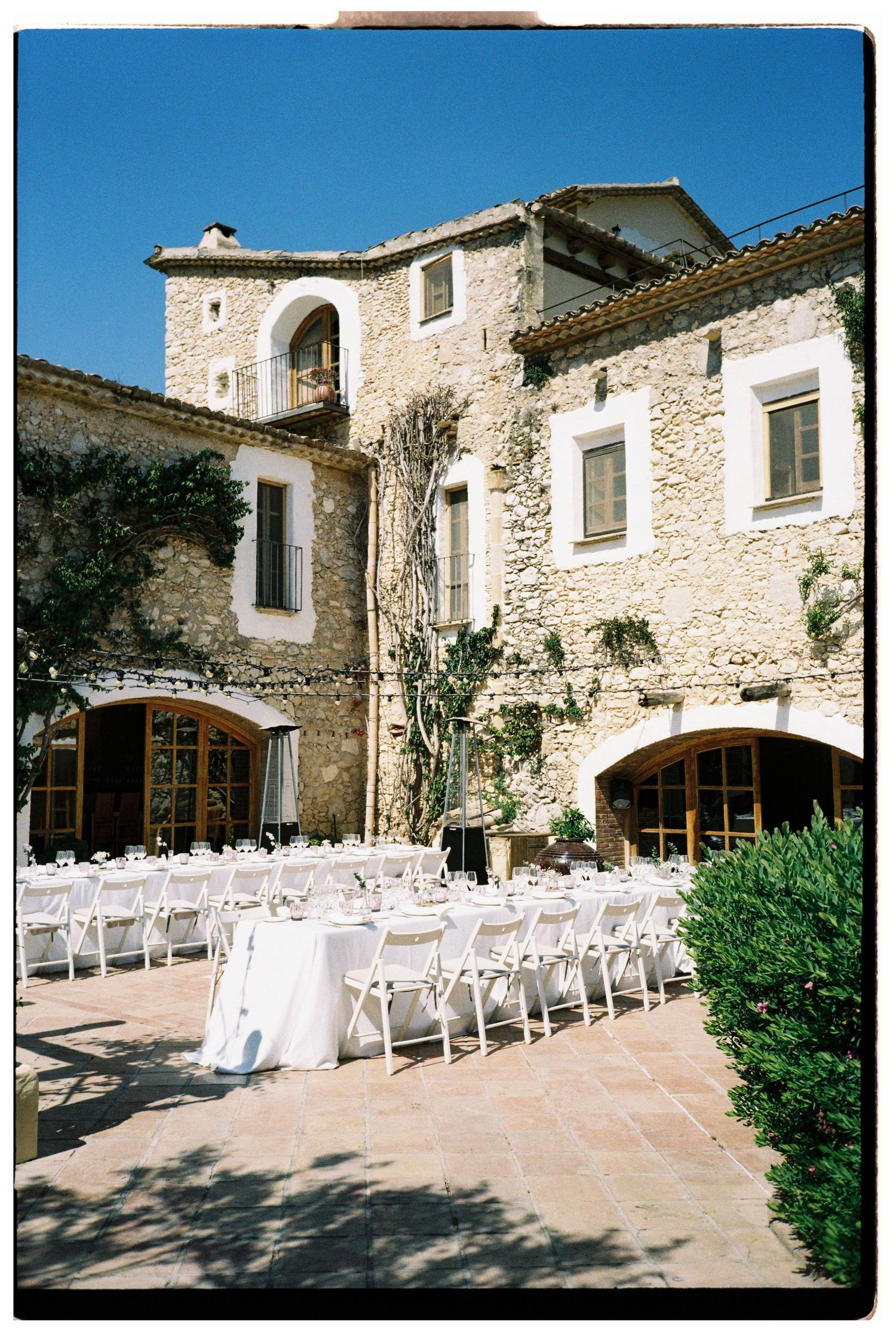 Almiral de la font wedding venue outdoor dinner set up