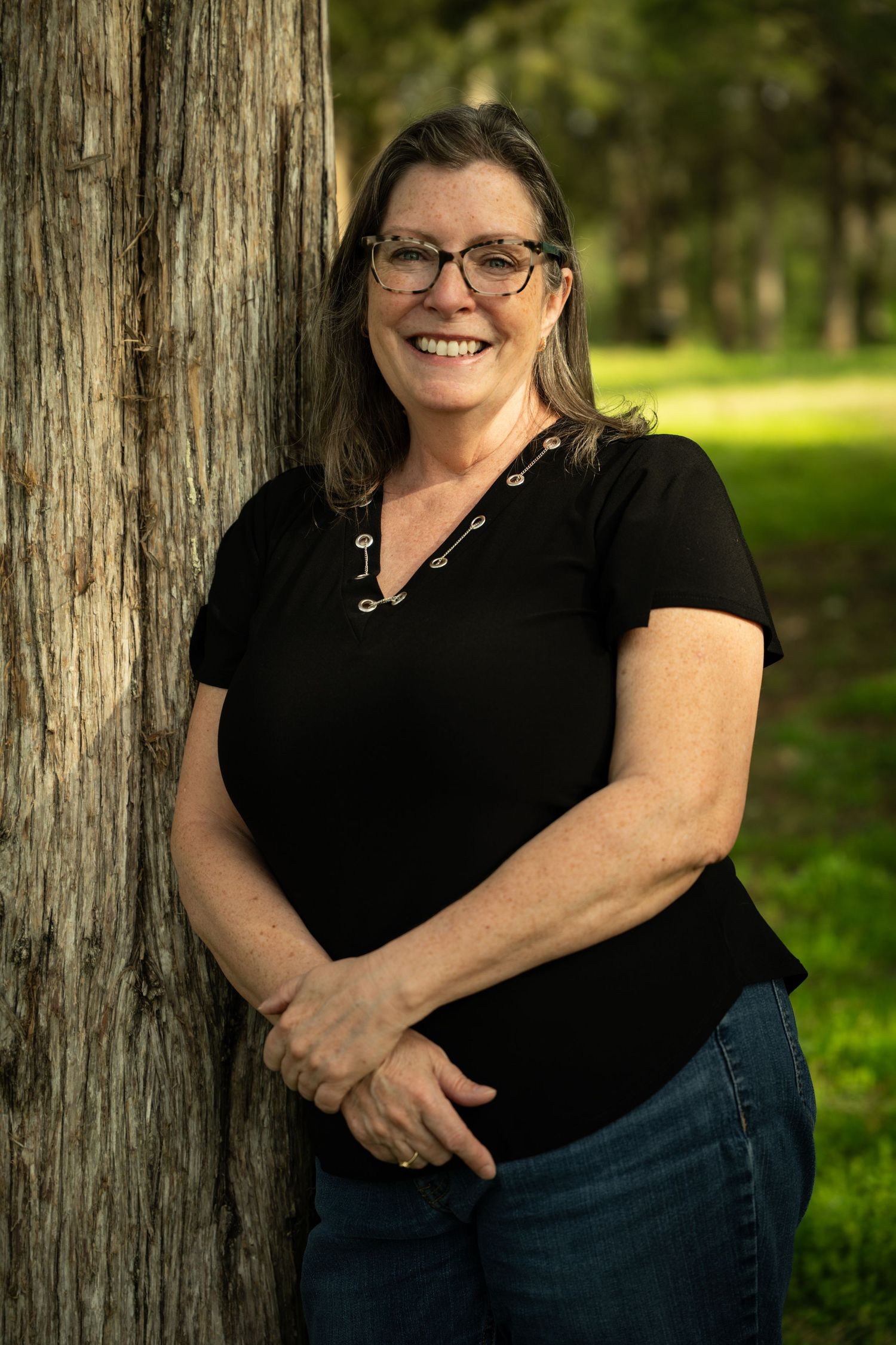 professional portrait photography in Nashville Tennessee

individual portrait session photographed by Ross Image Works

natural lifestyle po