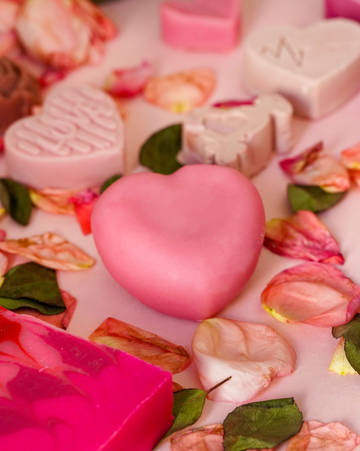 Aesthetic organic soap from Vel-a-vive.