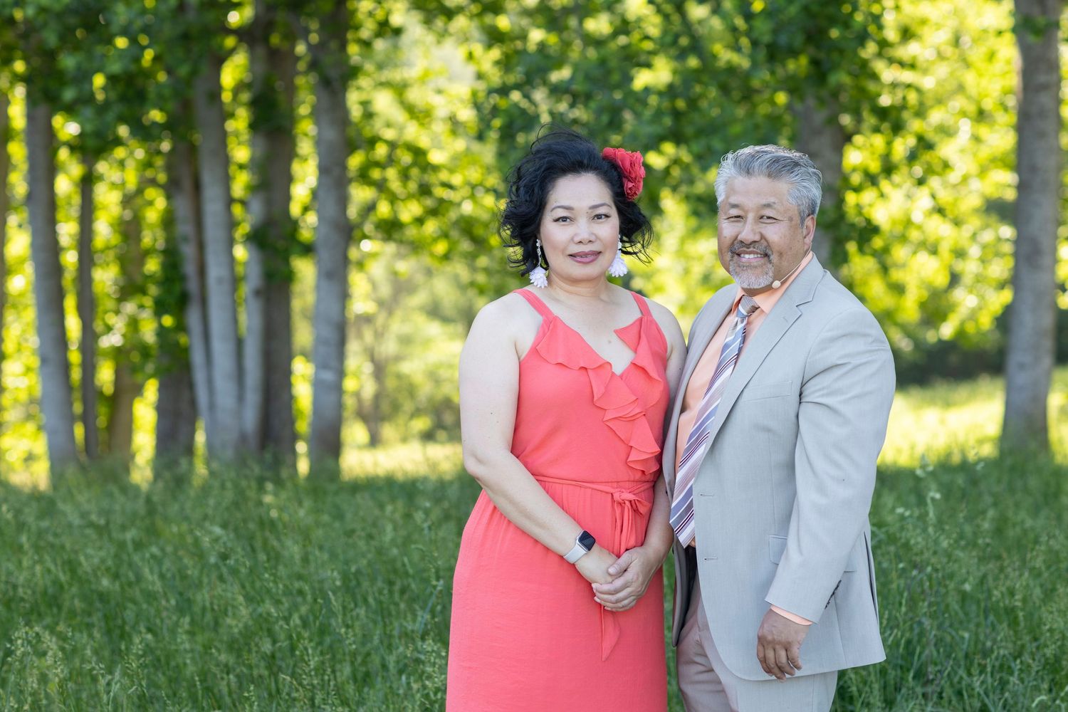 couples portrait wedding guest