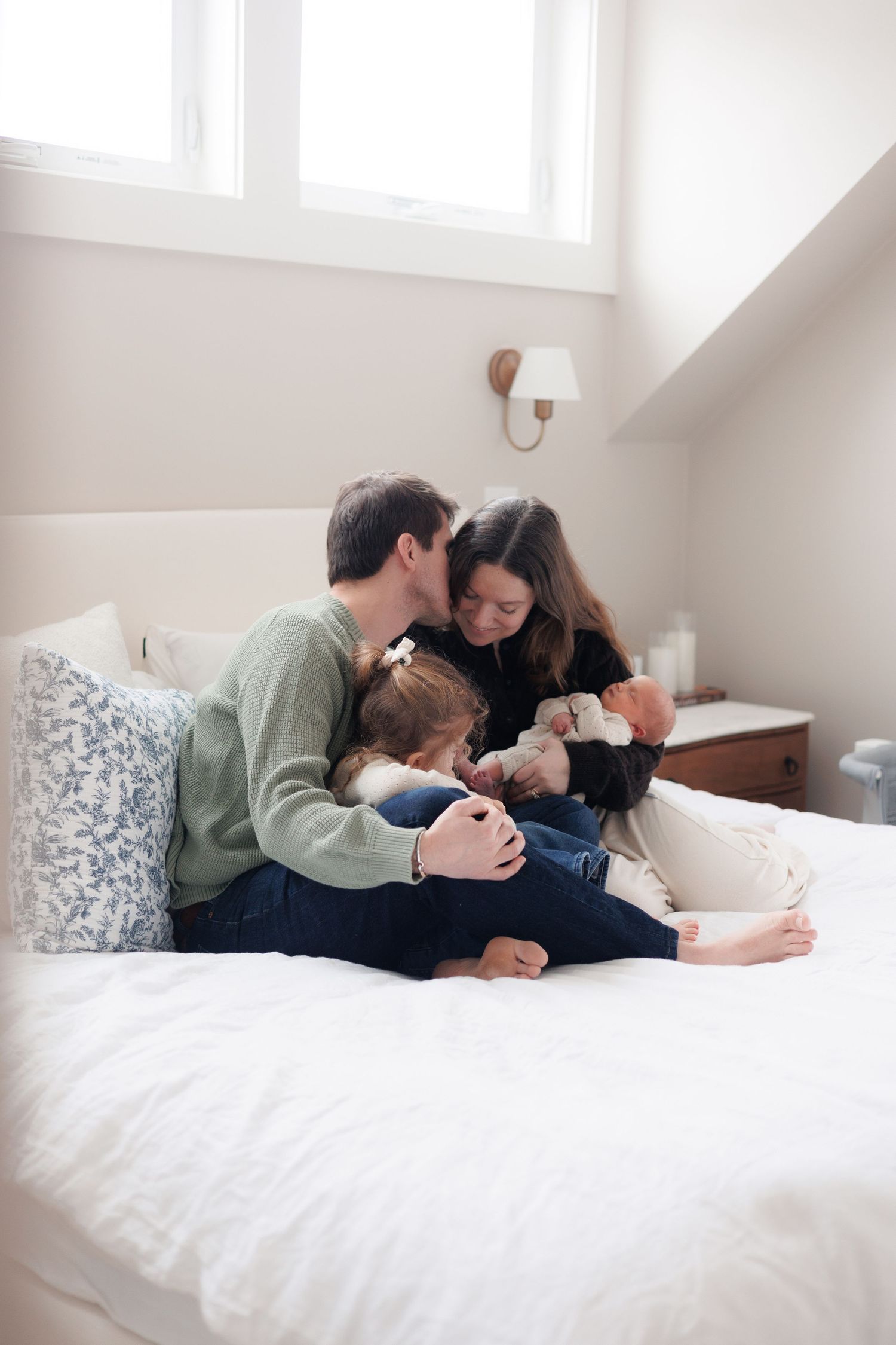 family newborn session, bedroom, north shore massachusetts