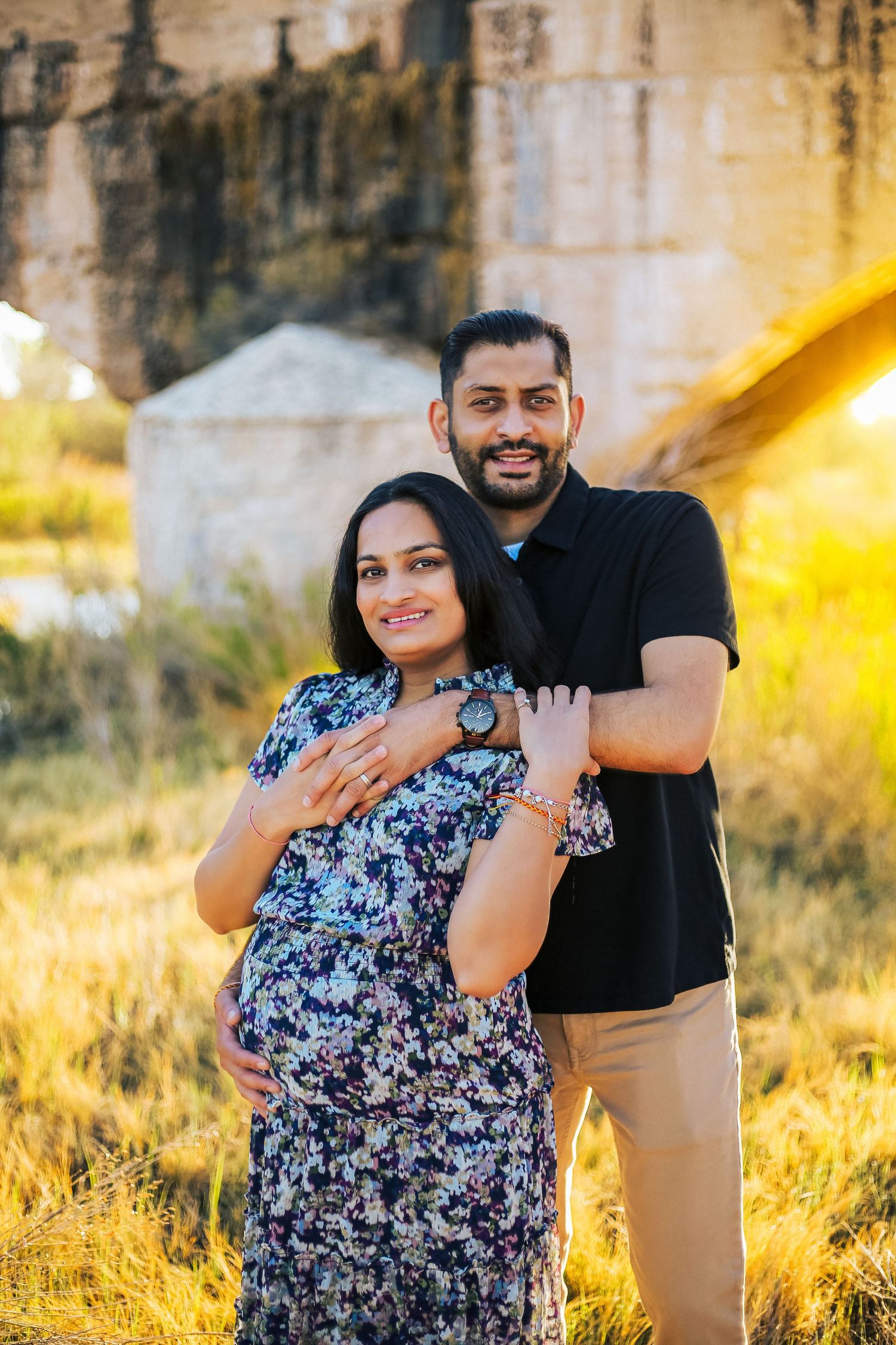 Couple's maternity portraits at the flumes in Carlsbad, New Mexico