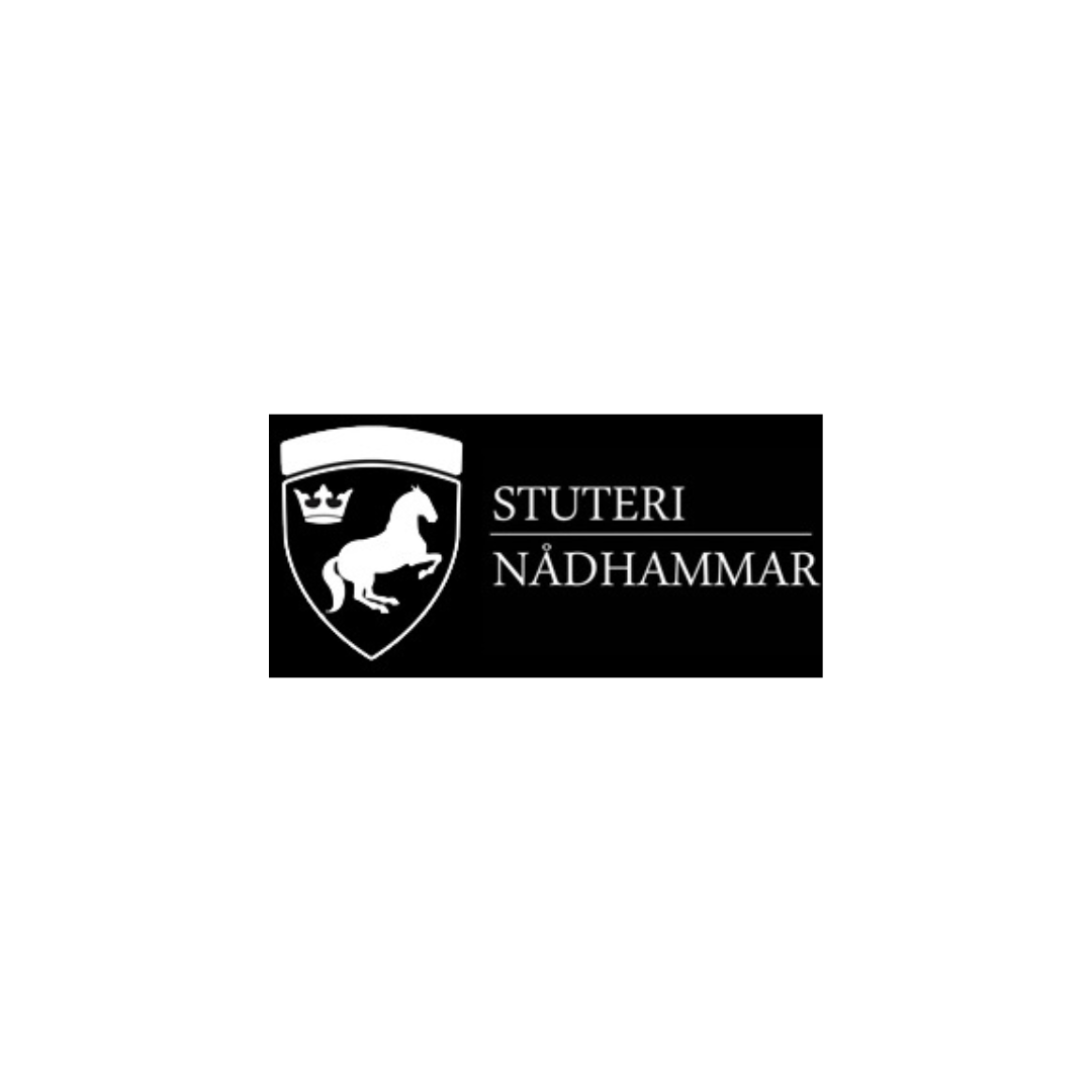 Black and white logo for Stuteri Nadhammar featuring a horse head silhouette on a dark background.