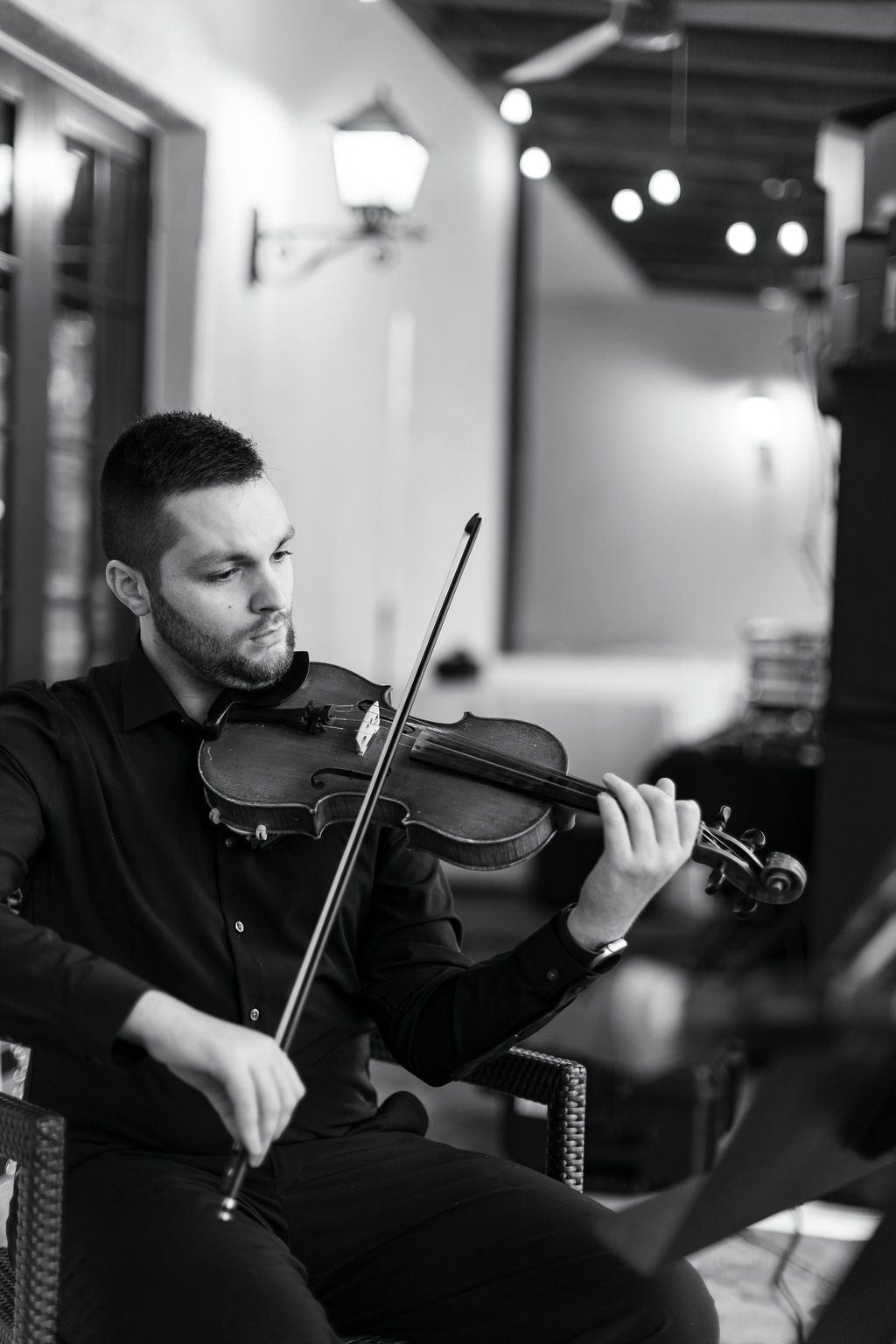ceremony violinist