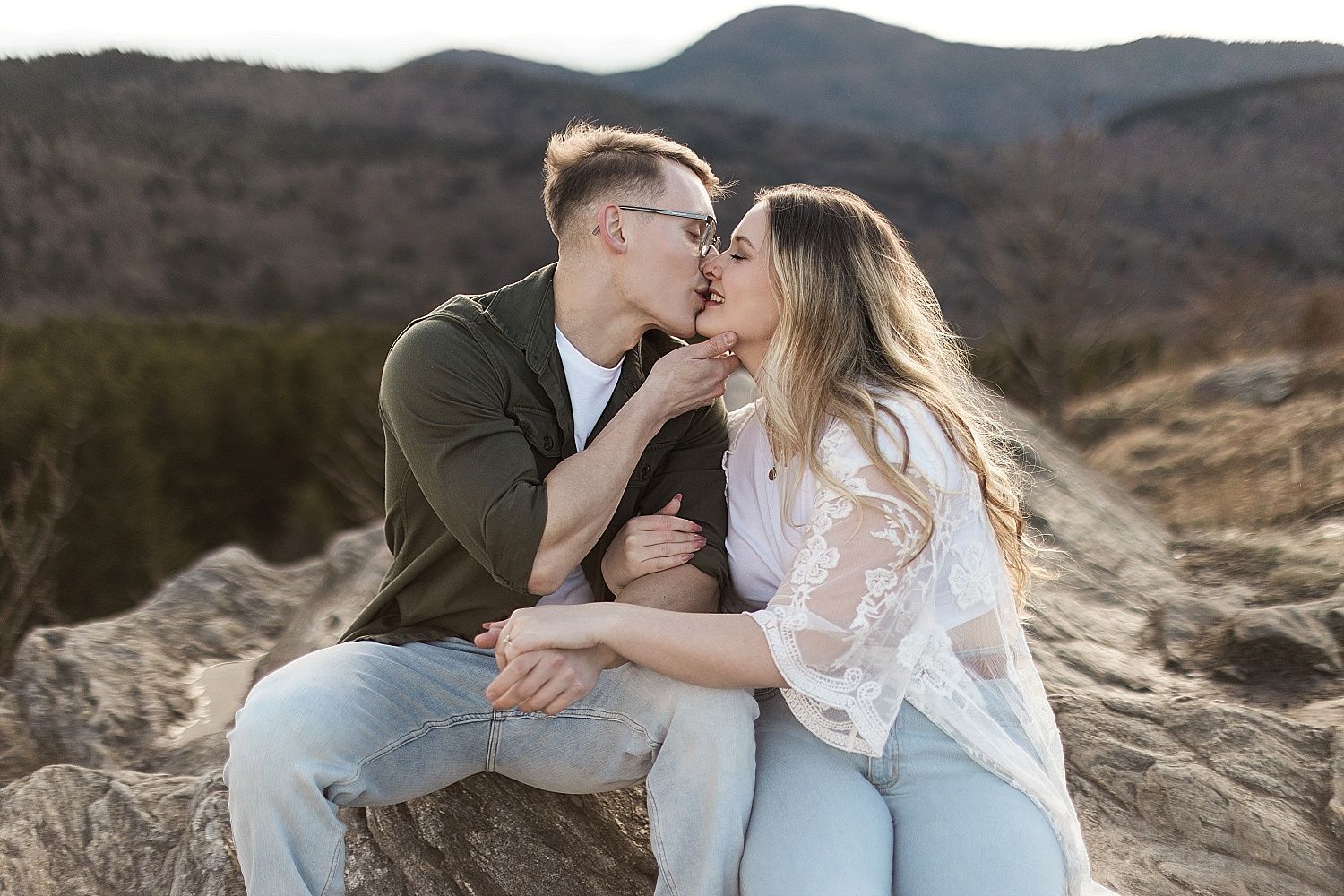 Sweet intimate engagement photos