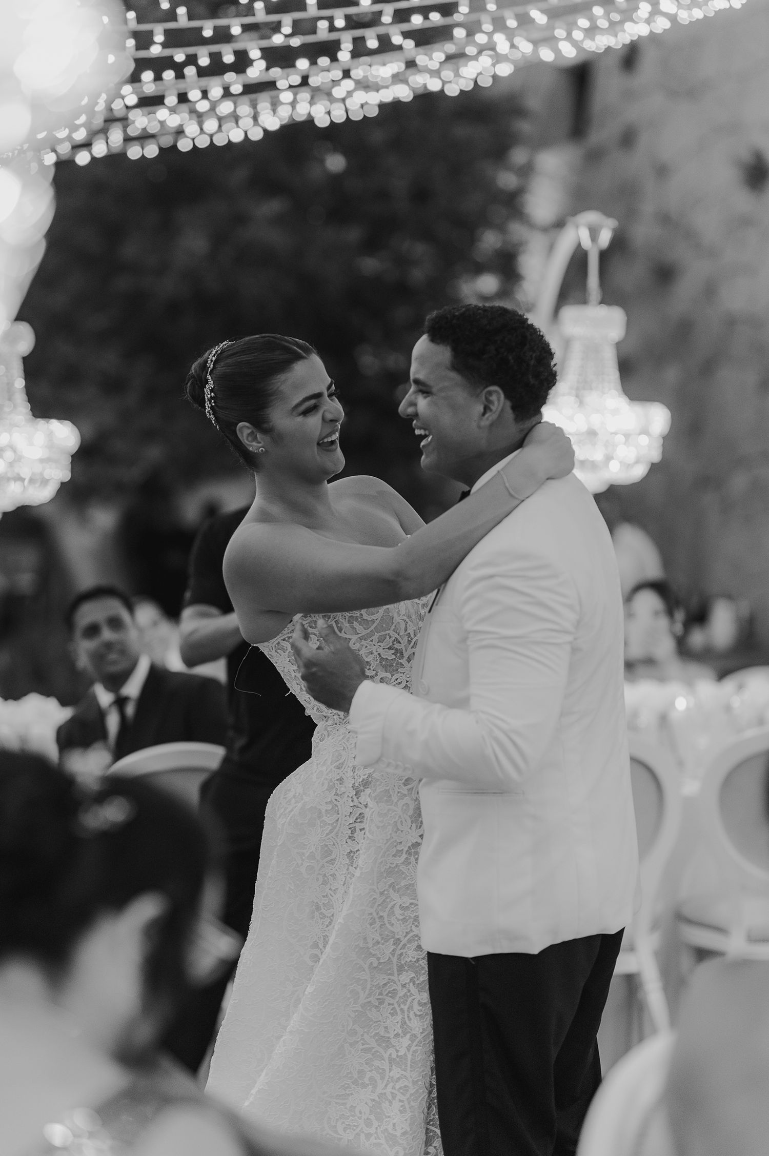 Luxury wedding mallorca photographer, timeless, documentary, editorial, son marroig deia