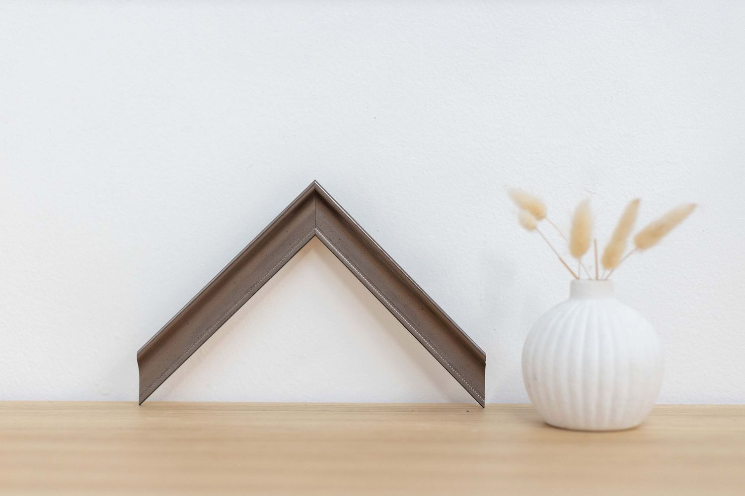 frame corner