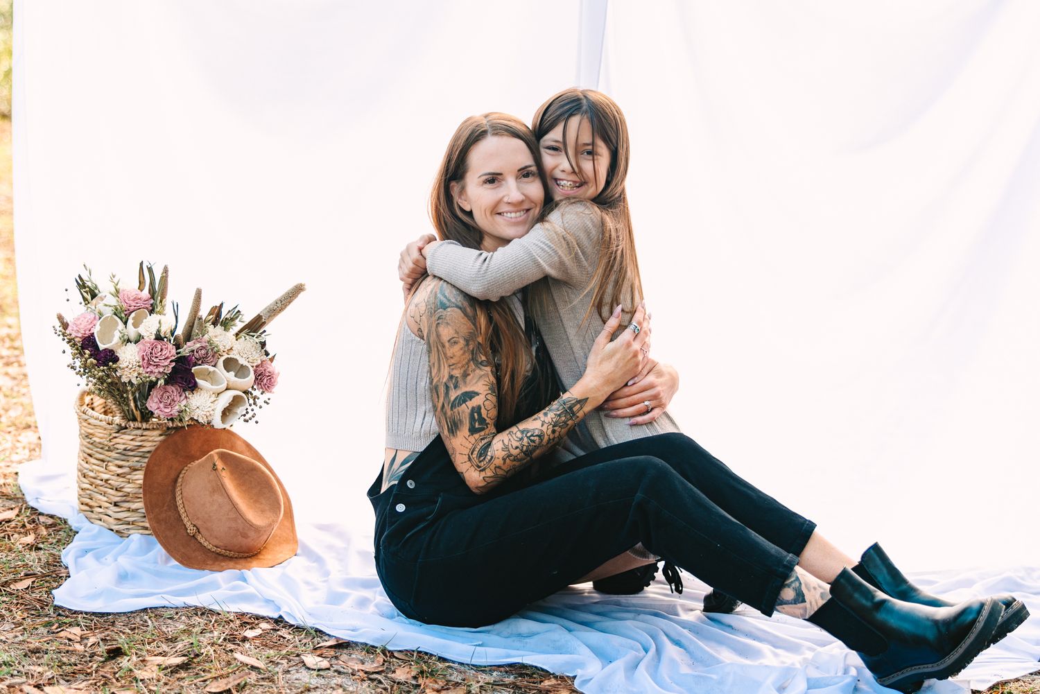 mom and daughter hugging