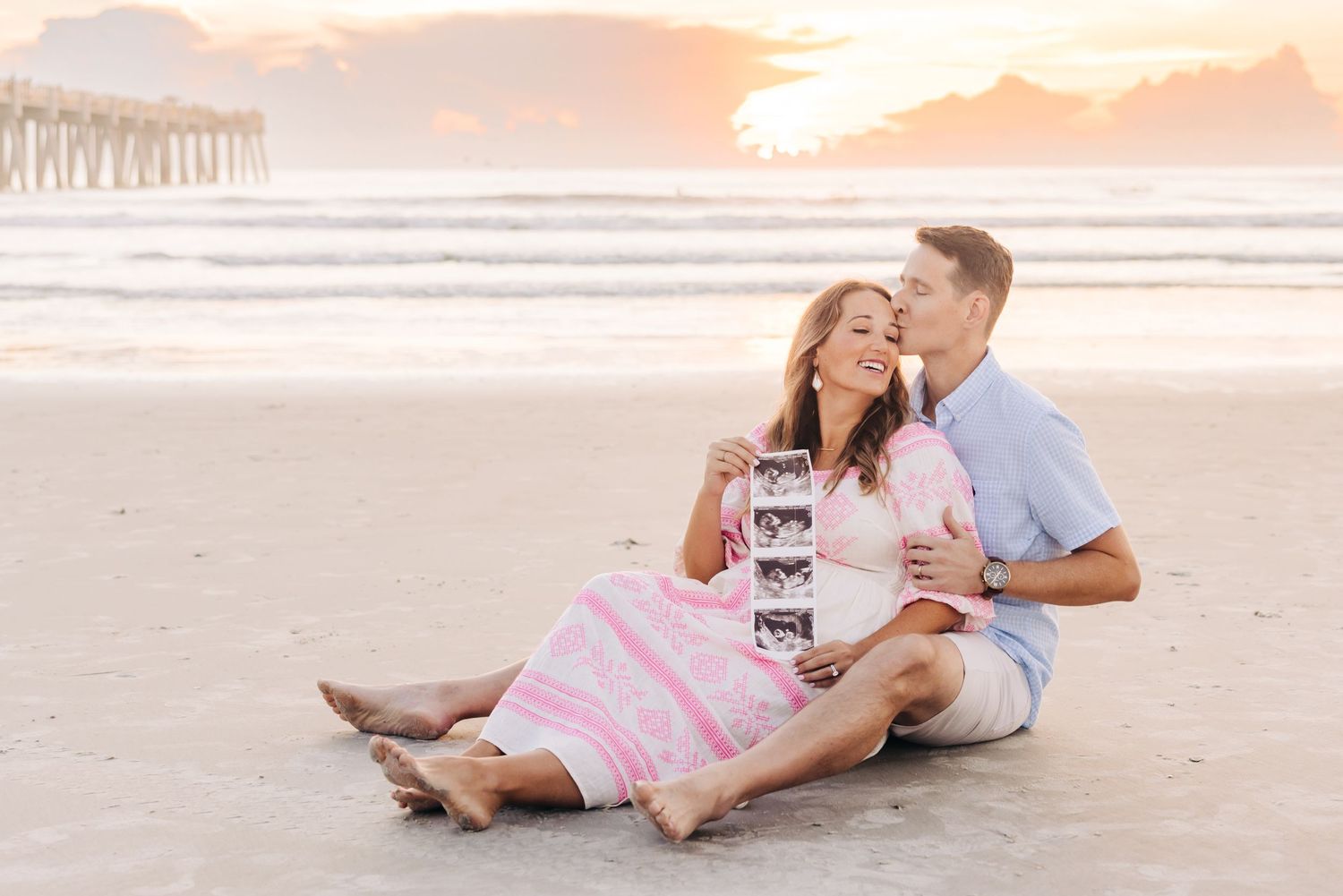 jacksonville florida photography locations. jacksonville beach couple at sunrise