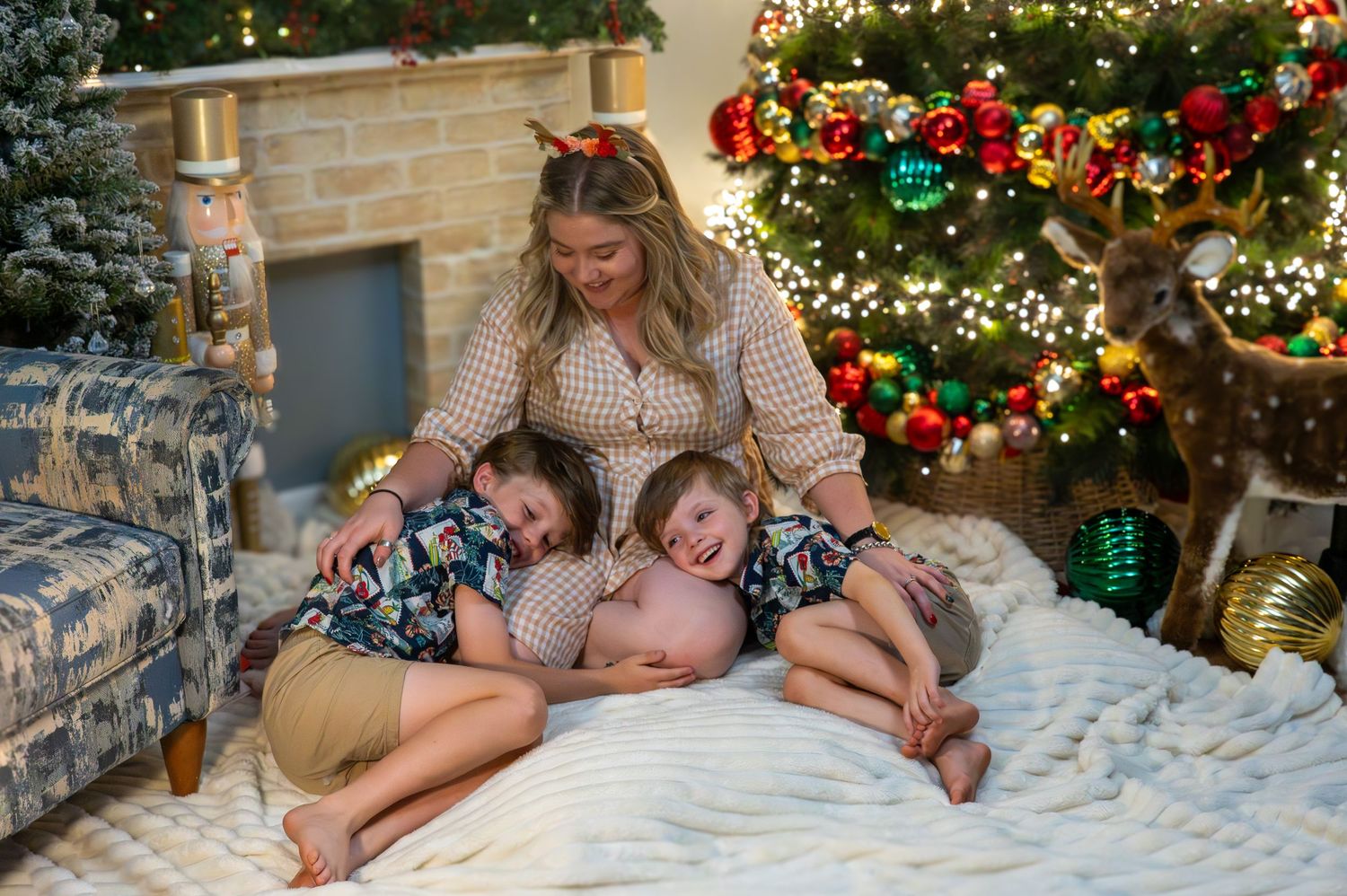 Christmas photos, family photography, Gilgandra Central West NSW The Mellor Perspective