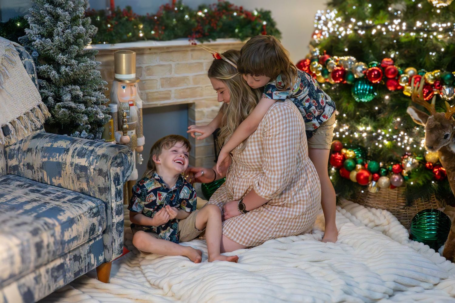 Christmas photos, family photography, Gilgandra Central West NSW The Mellor Perspective