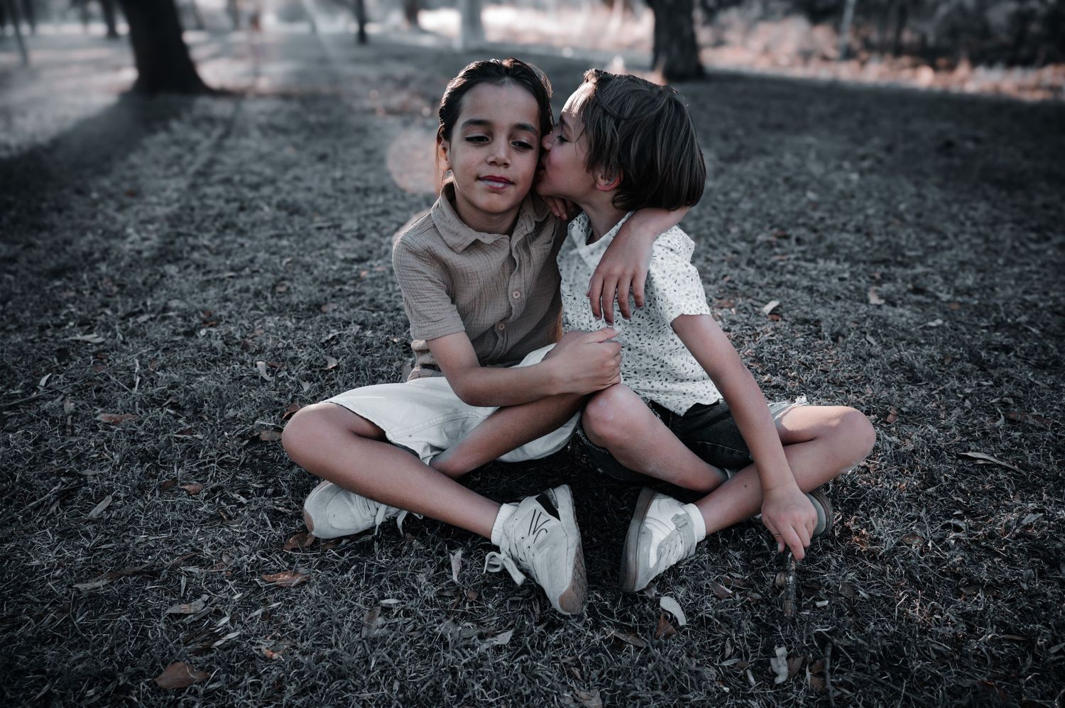 Brotherly love, portrait photography Gilgandra Central West NSW The Mellor Perspective
