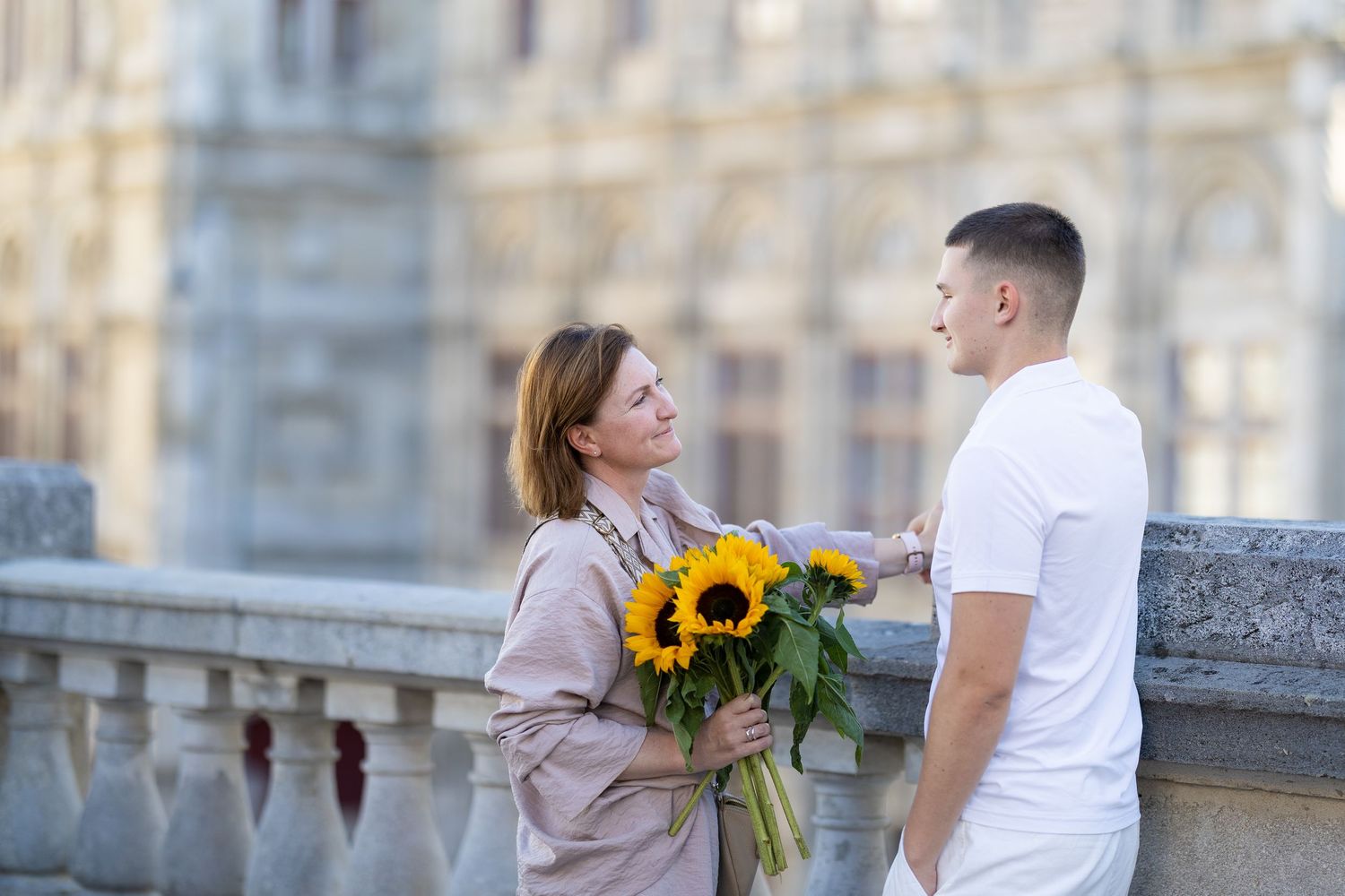 Portrait photography, Vienna, Mother and son, Albertina, photosession