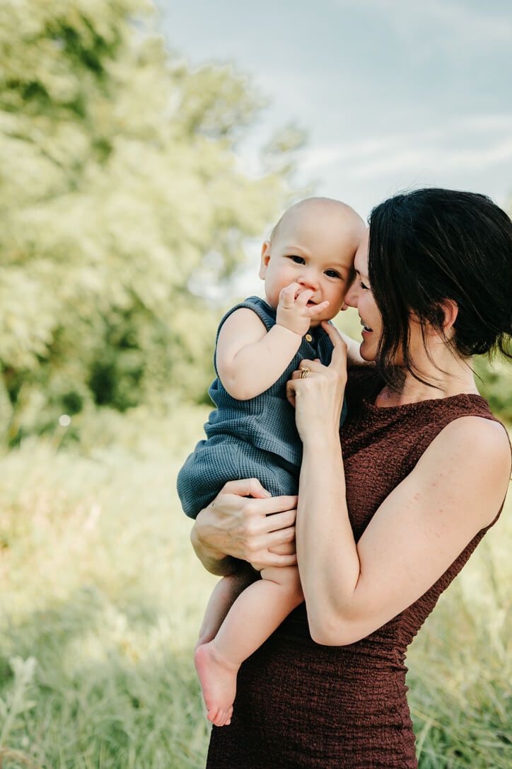 Outdoor family photography session with mother and baby in Omaha, Nebraska