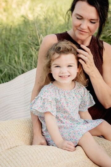 Outdoor family photography session with mother and pre-schooler in Omaha, Nebraska