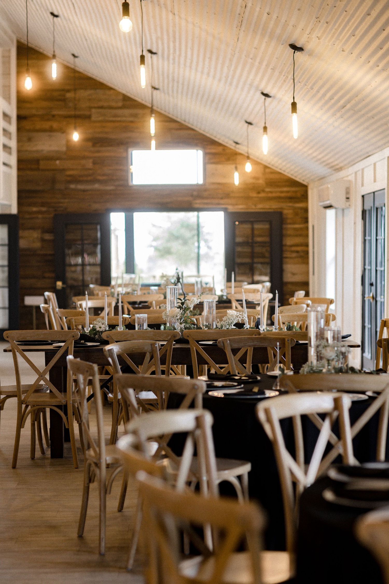 The Barn at Wolf Ridge Farm, Wedding Day. Wedding Photography. Granbury, Texas Wedding Photographer.
