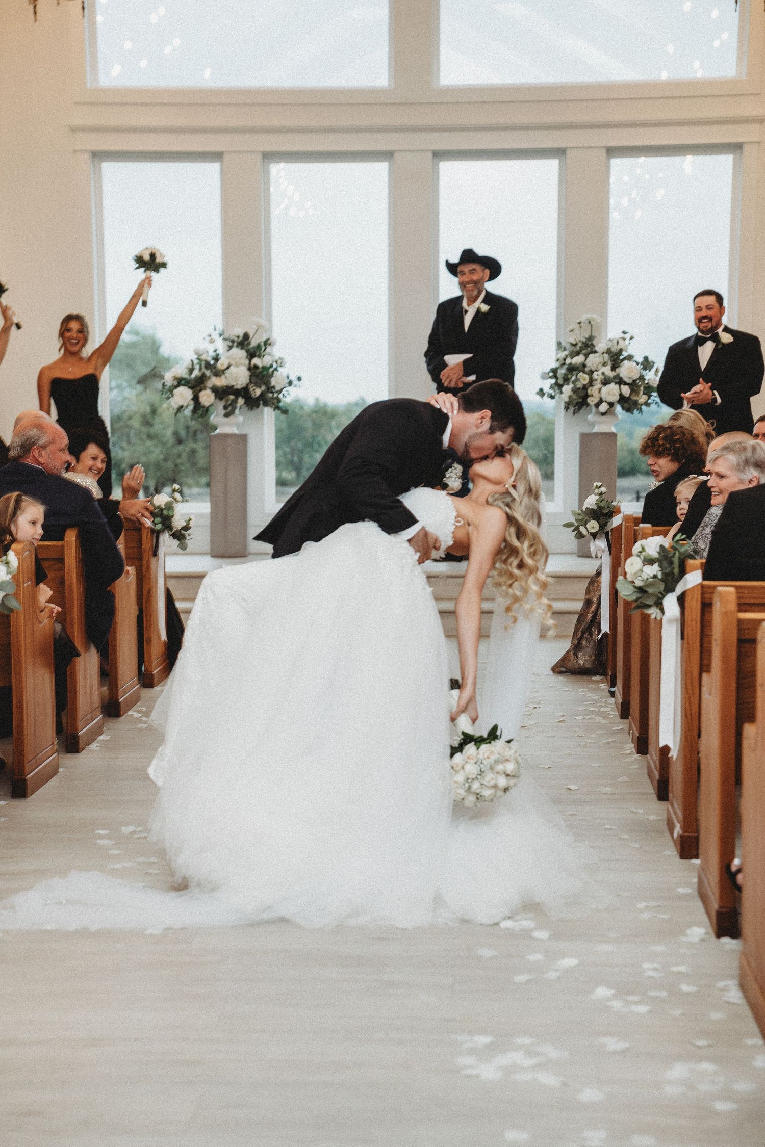 The Barn at Wolf Ridge Farm, Wedding Day. Wedding Photography. Granbury, Texas Wedding Photographer.