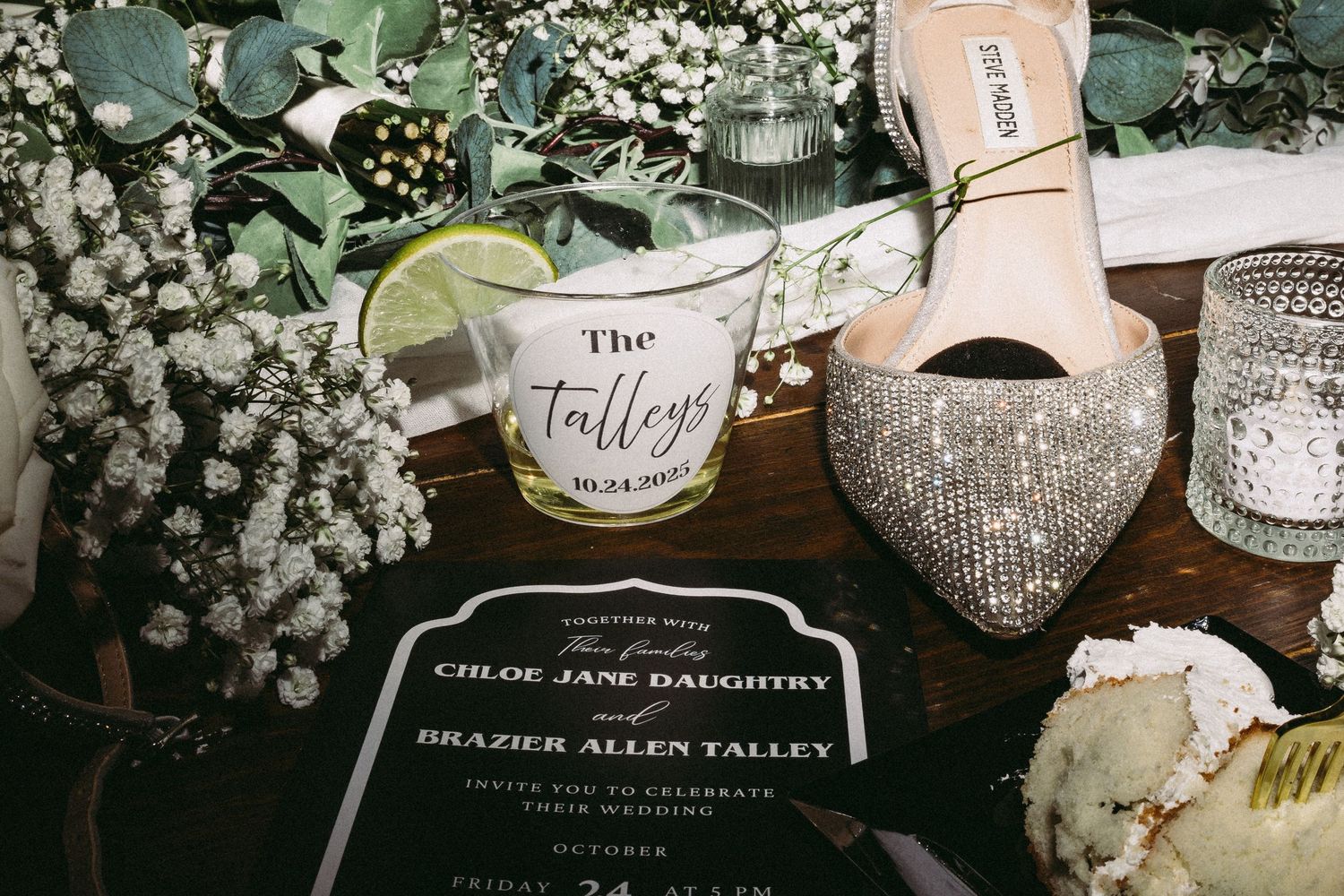 The Barn at Wolf Ridge Farm, Wedding Day. Wedding Photography. Granbury, Texas Wedding Photographer.