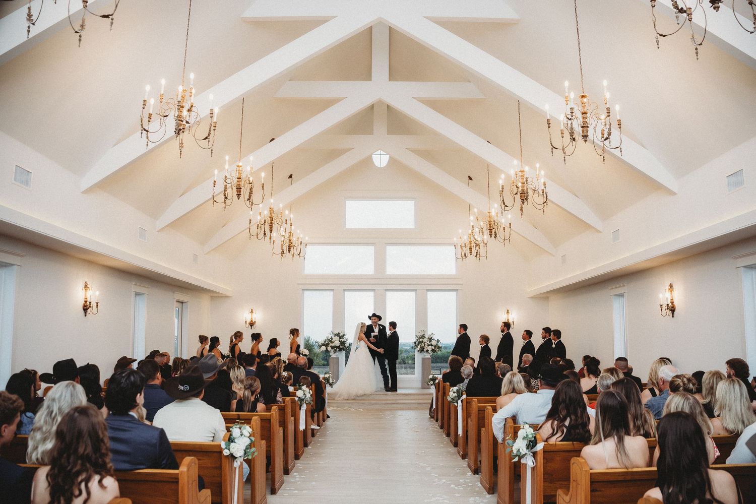 The Barn at Wolf Ridge Farm, Wedding Day. Wedding Photography. Granbury, Texas Wedding Photographer.