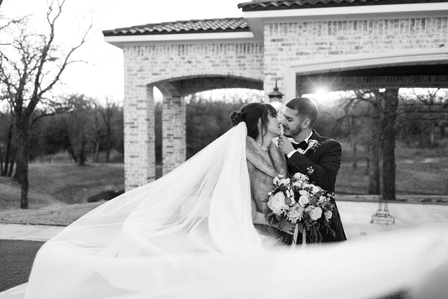 Wedding Photography. Granbury, Texas Wedding Photographer.