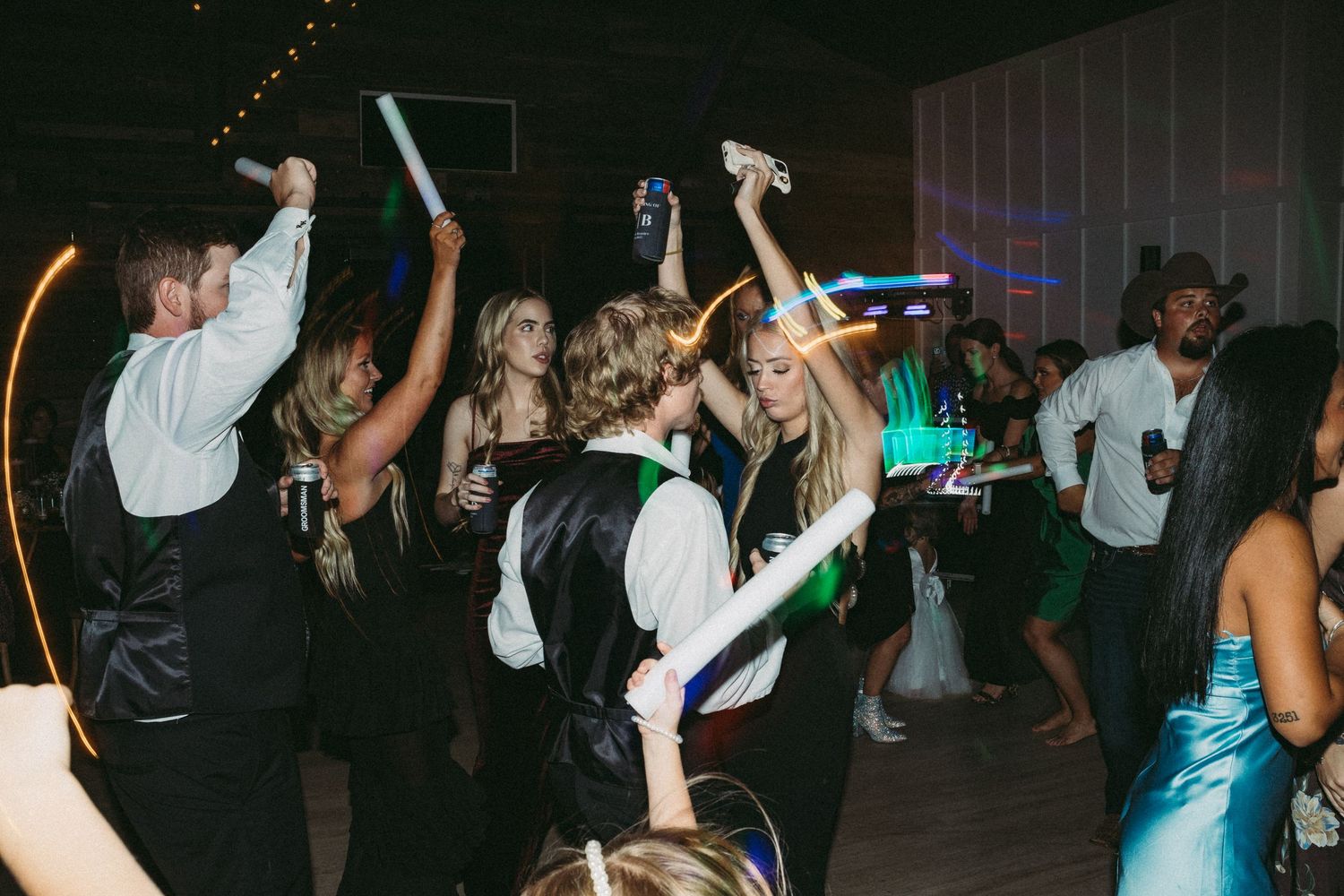 The Barn at Wolf Ridge Farm, Wedding Day. Wedding Photography. Granbury, Texas Wedding Photographer.