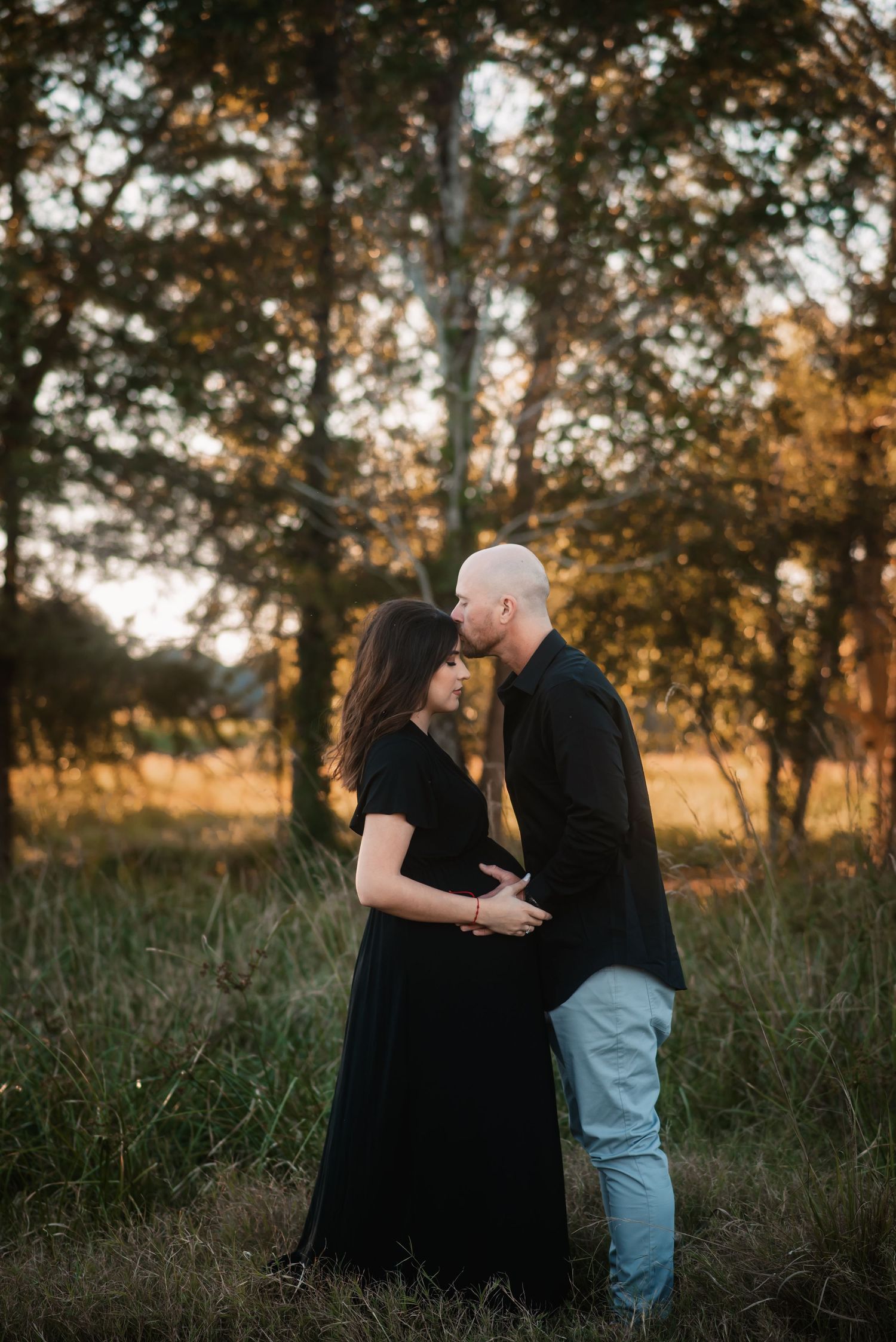 Expectant mother maternity photography in Houston | Katy Tx
