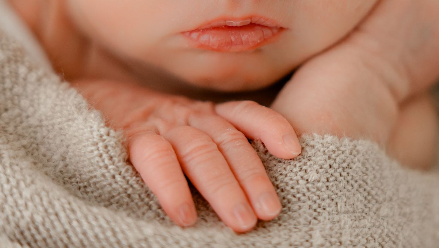 Newborn detail photography in Houston | Katy Tx