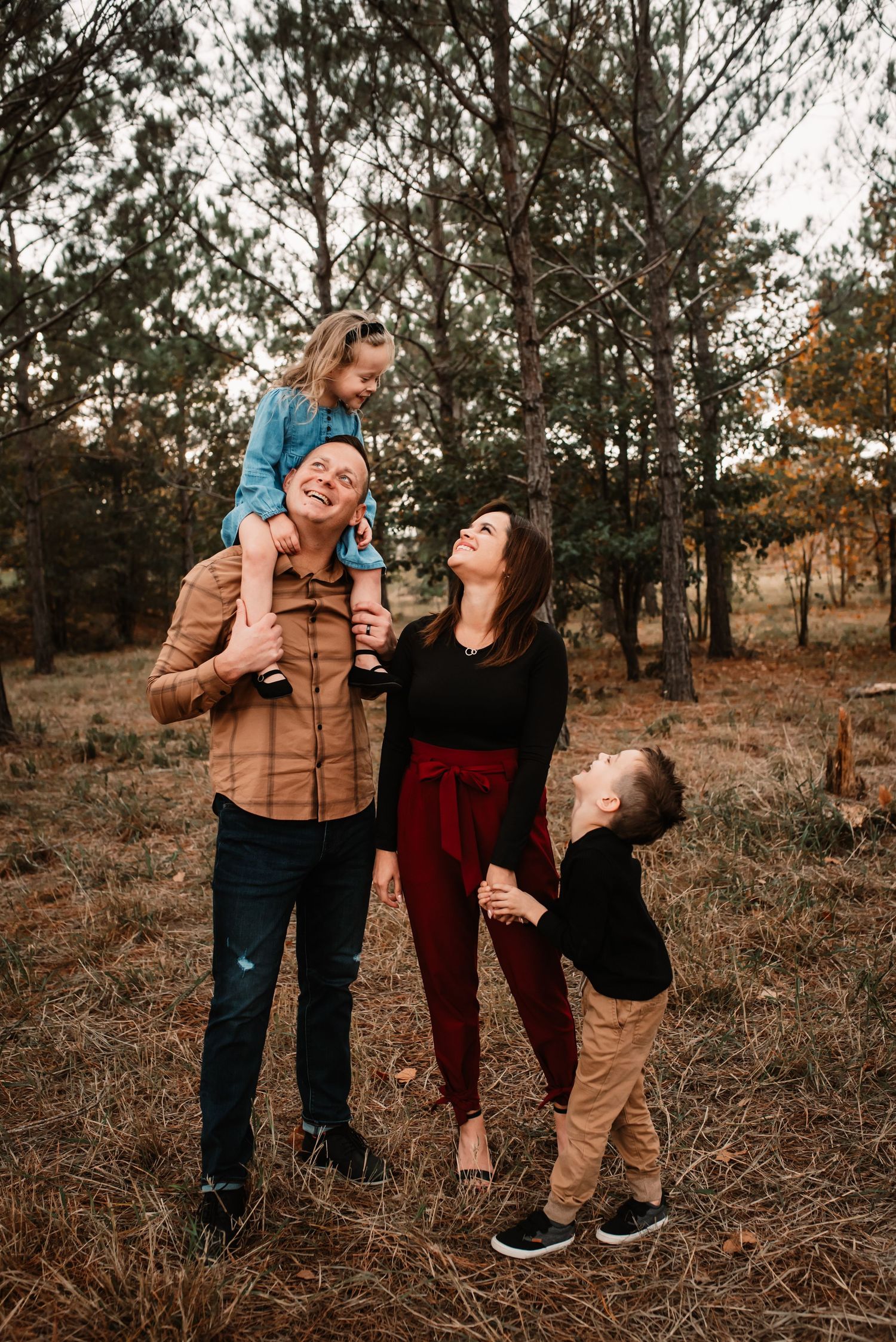 Family portrait session at sunset in Katy | Houston Tx
