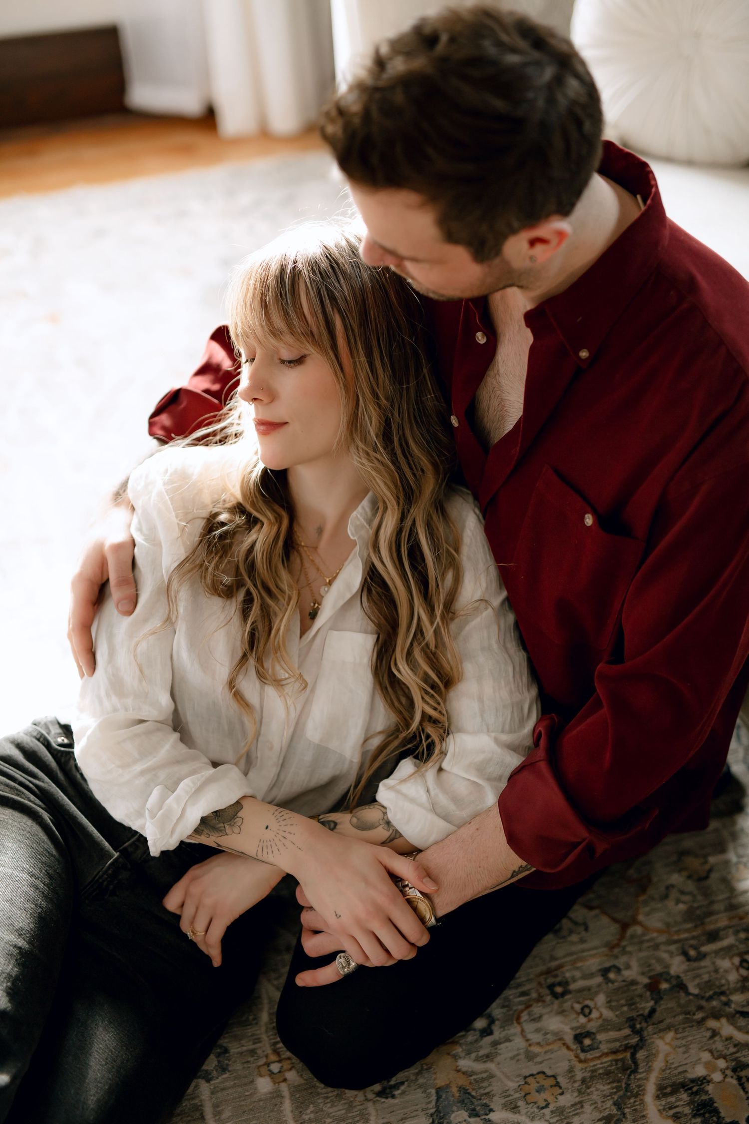 Niagara Photographer. Couple's engagement session in Grimsby