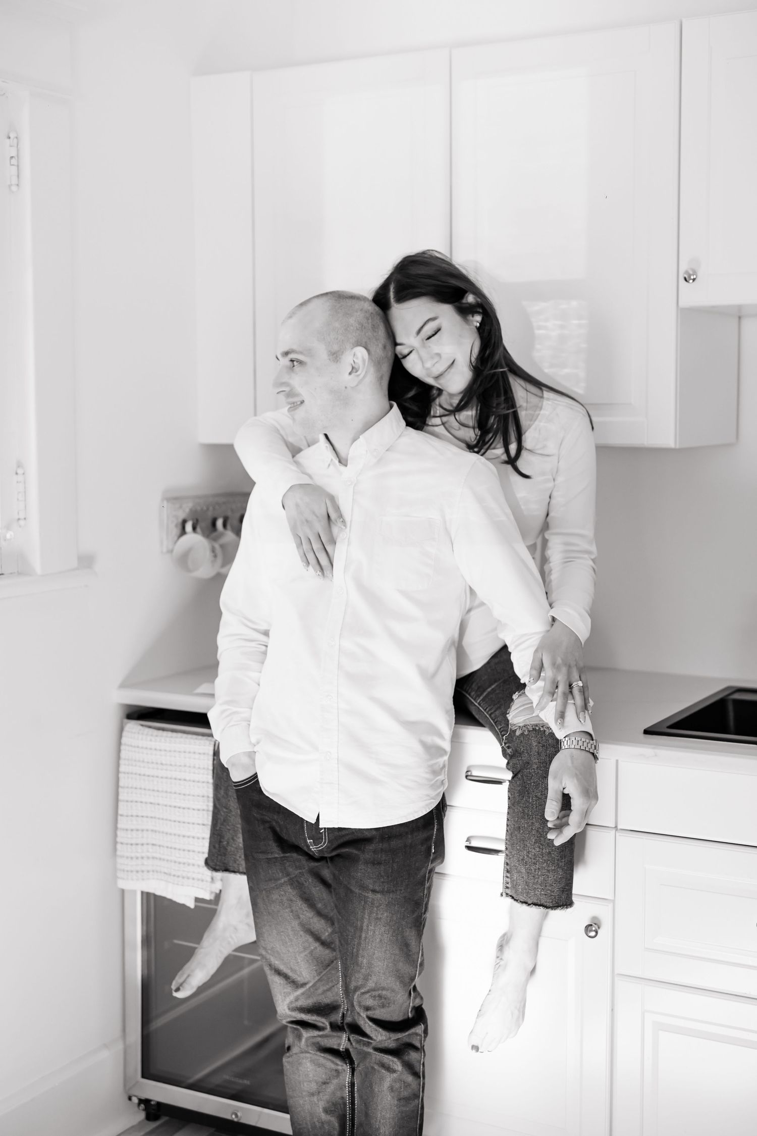 Grimsby Photographer. In studio boudoir maternity session. Bright and airy.