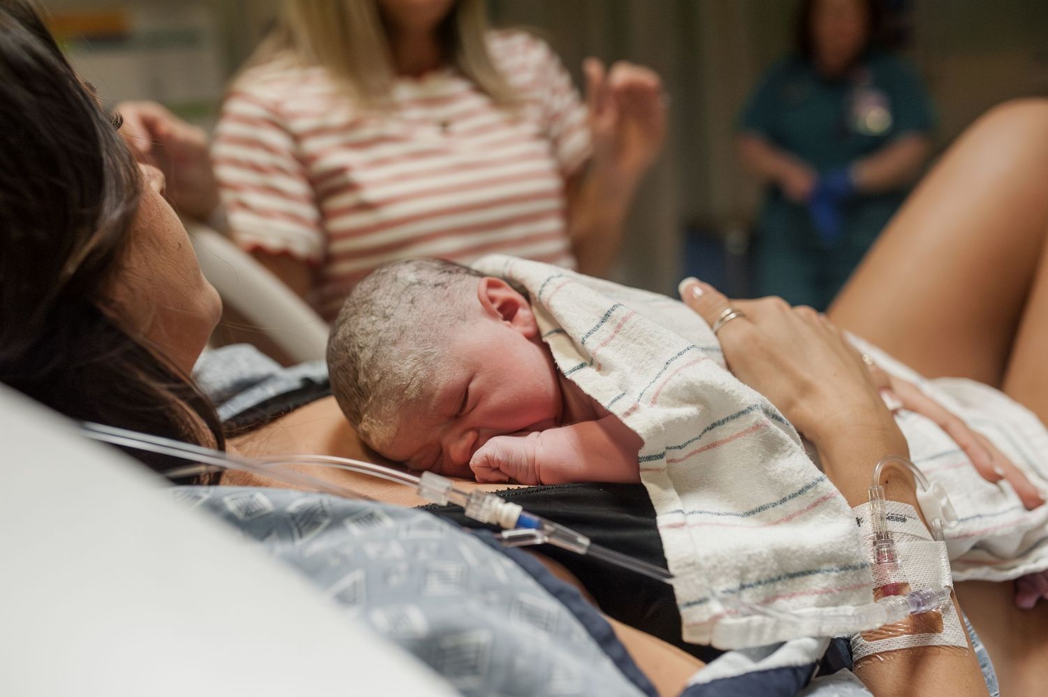 Labor and delivery newborn session in hospital in queen creek arizona