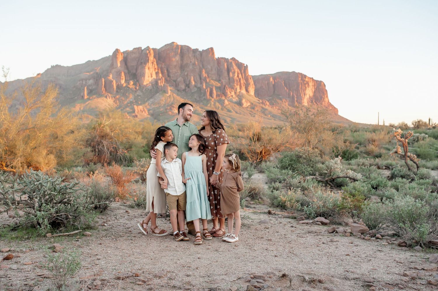 Queen Creek family photographer natural outdoor session